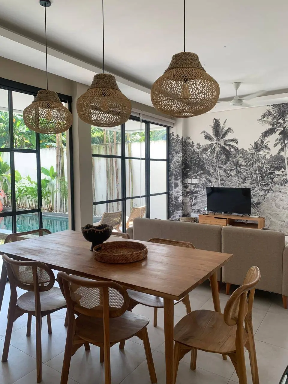 Modern 3-Bedroom Villa -Babakan Canggu — image 1