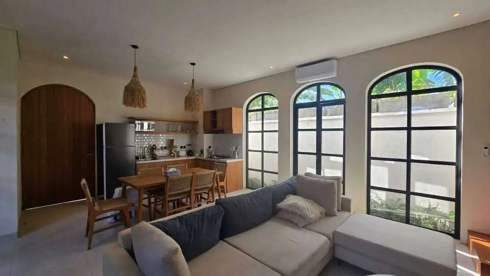 Brand New Mediterranean 3 BR -Style Villa in Canggu — image 2