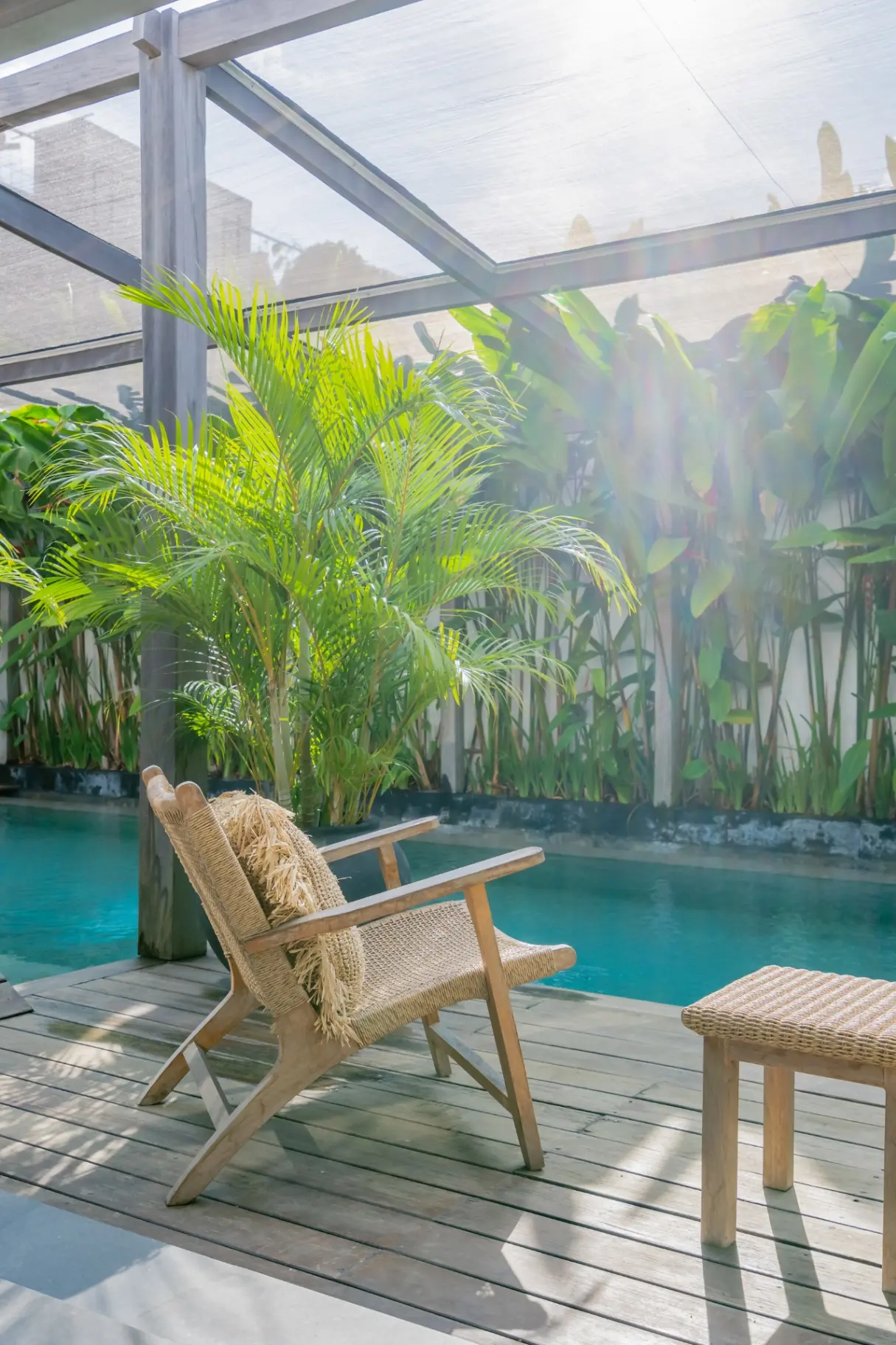 Modern Tropical 2BR Villa Near Pererenan Beach — image 2