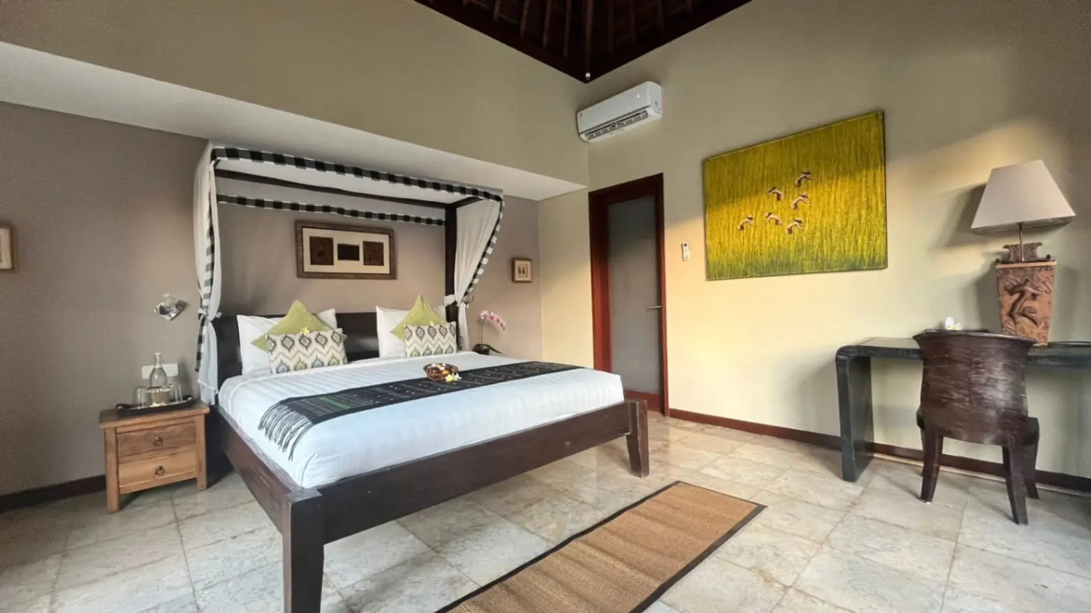 4 BEDROOM RICEFIELD VIEW IN KAYU TULANG - AF128 — image 2