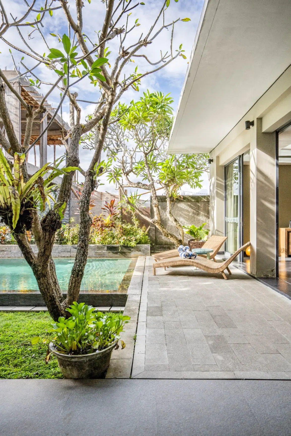 Modern & Spacious 4BR Villa with Huge Pool — image 3