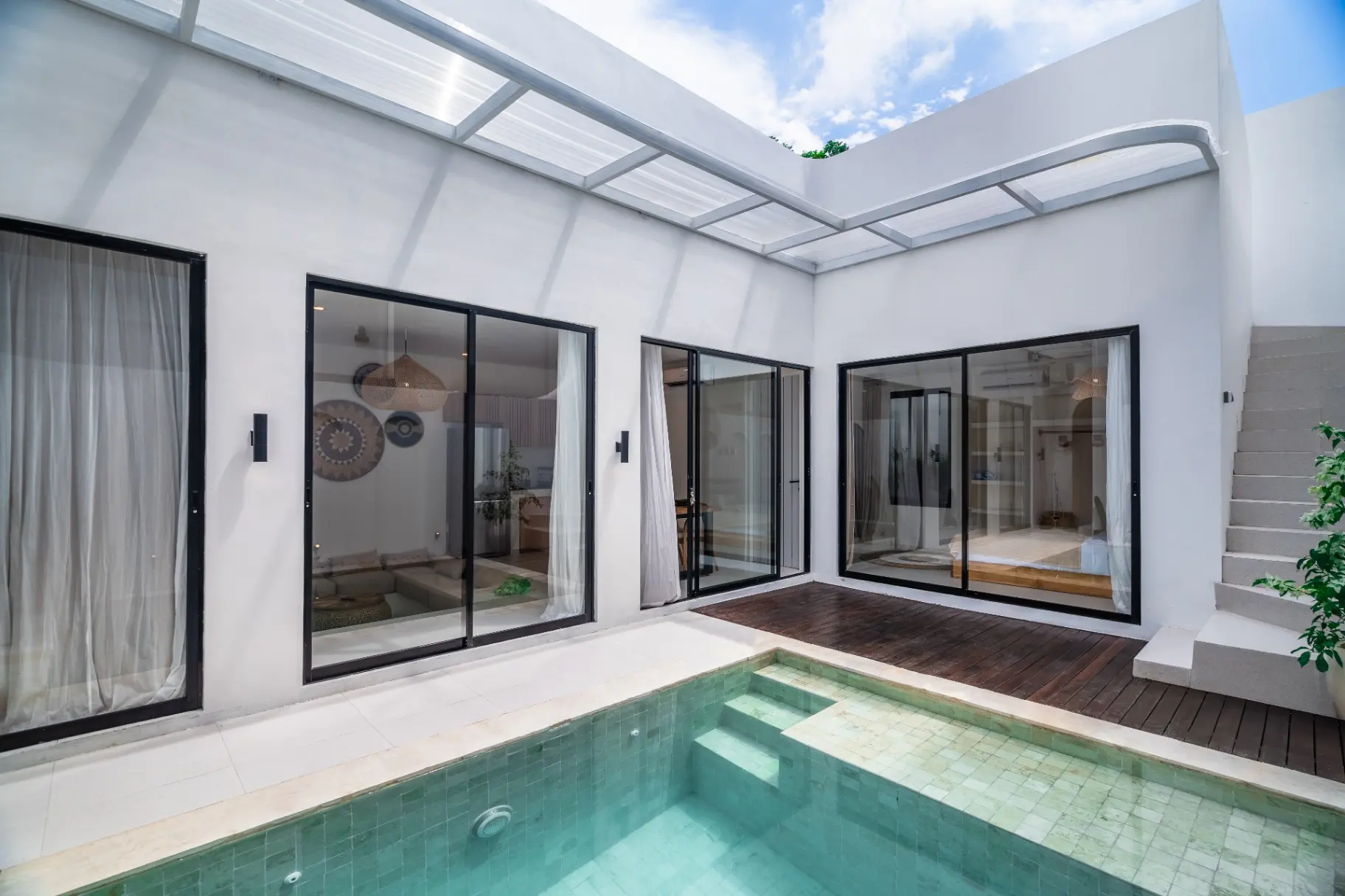 2BR Designer Villa – Pool Rooftop Berawa