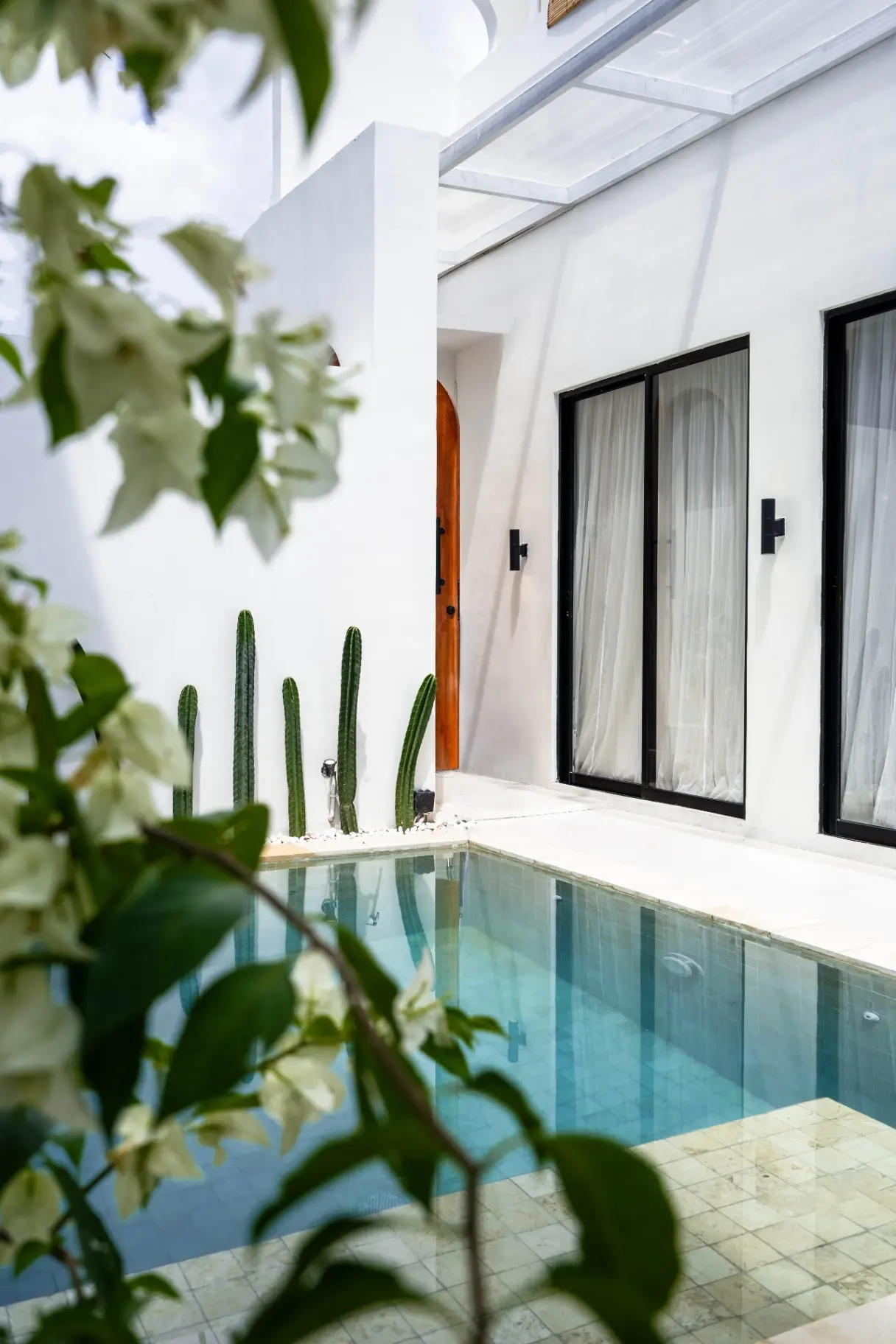 2BR Designer Villa – Pool Rooftop Berawa — image 3