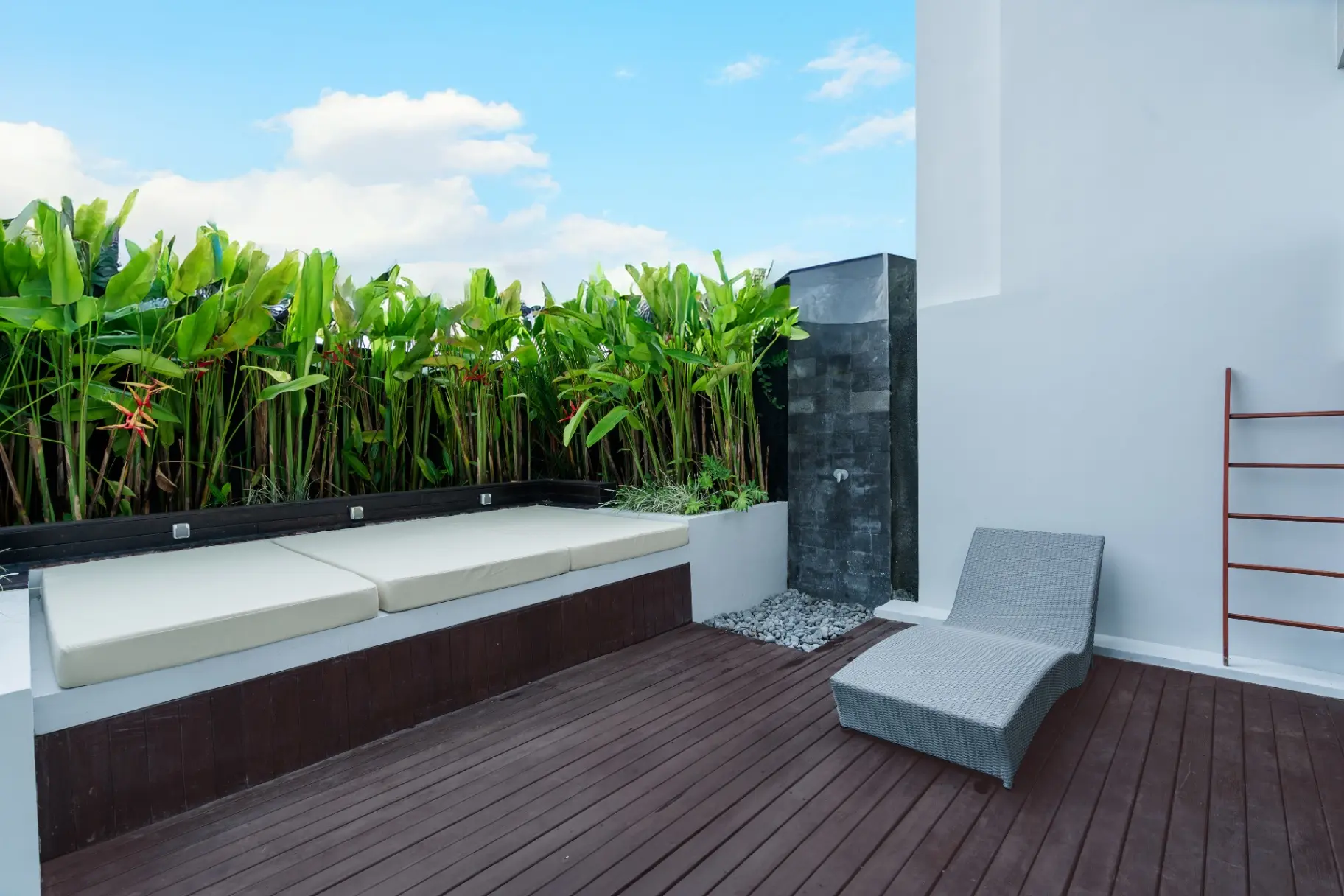 Octo 3 - Stunning 2BR Villa Canggu w/ Pool & Views — image 2