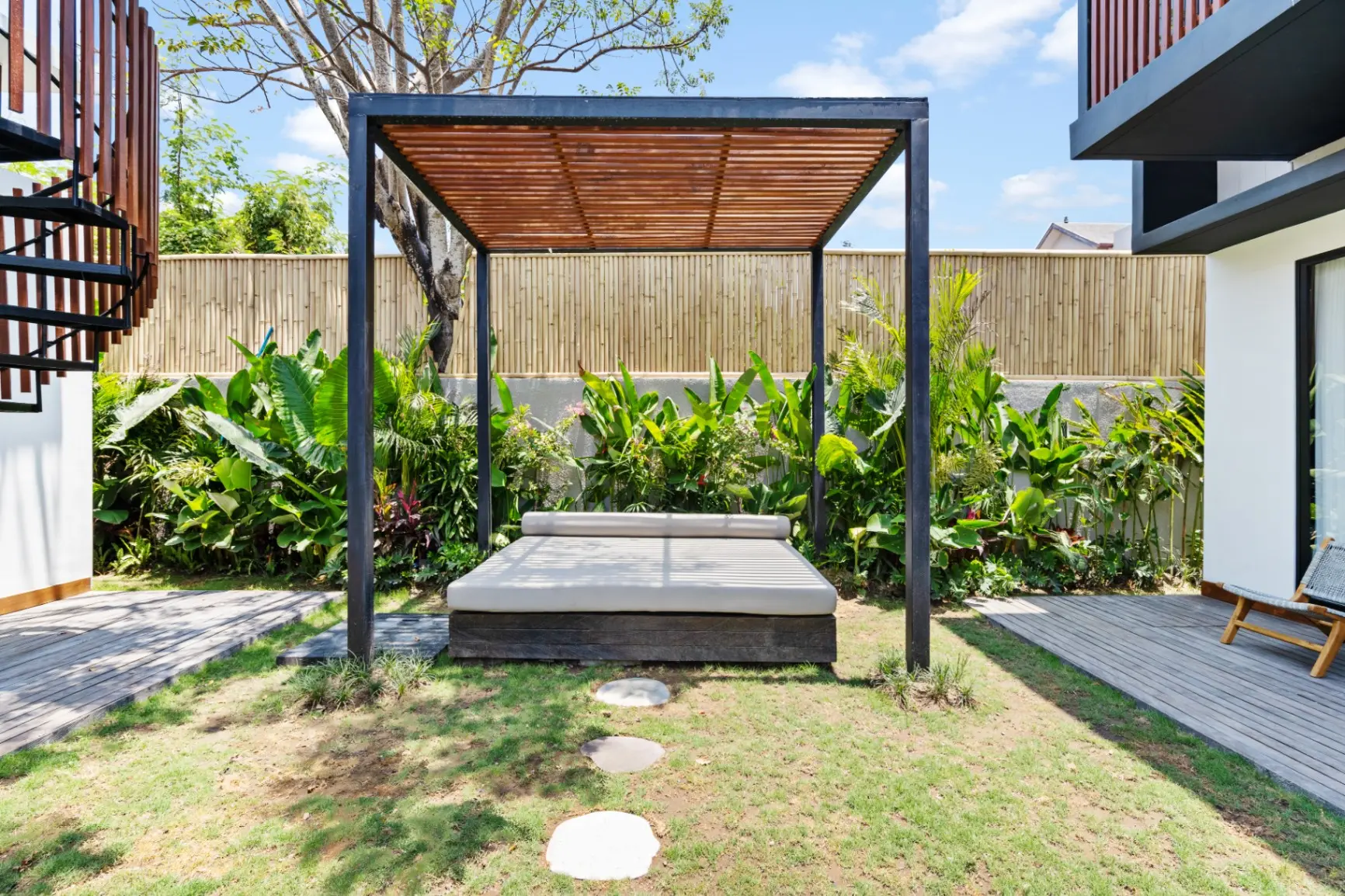 Sein- 4BR Luxurious Villa w/ Pool & Rooftop Lounge — image 2