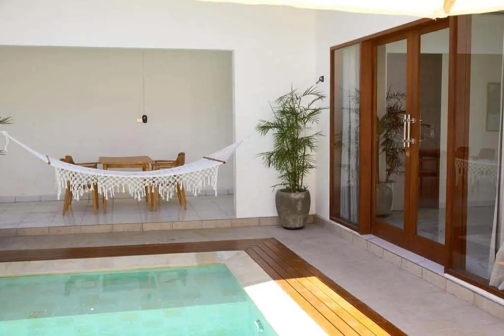 MODERN 1 BR VILLA in PERERENAN — image 1