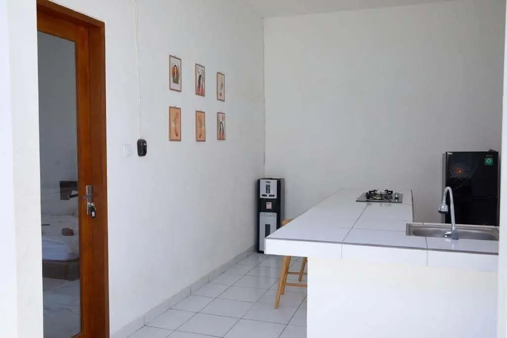 MODERN 1 BR VILLA in PERERENAN — image 2