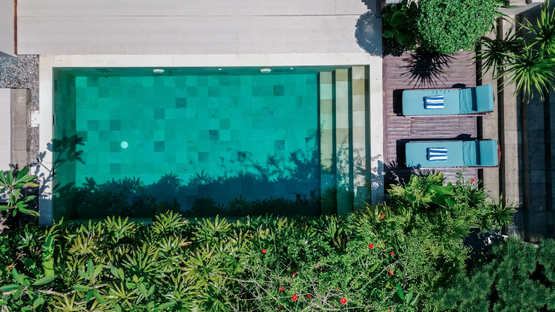 Balinese Charm 2BR Villa w/ Pool in Pererenan — image 1