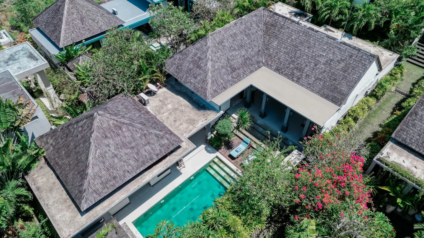 Balinese Charm 2BR Villa w/ Pool in Pererenan — image 3