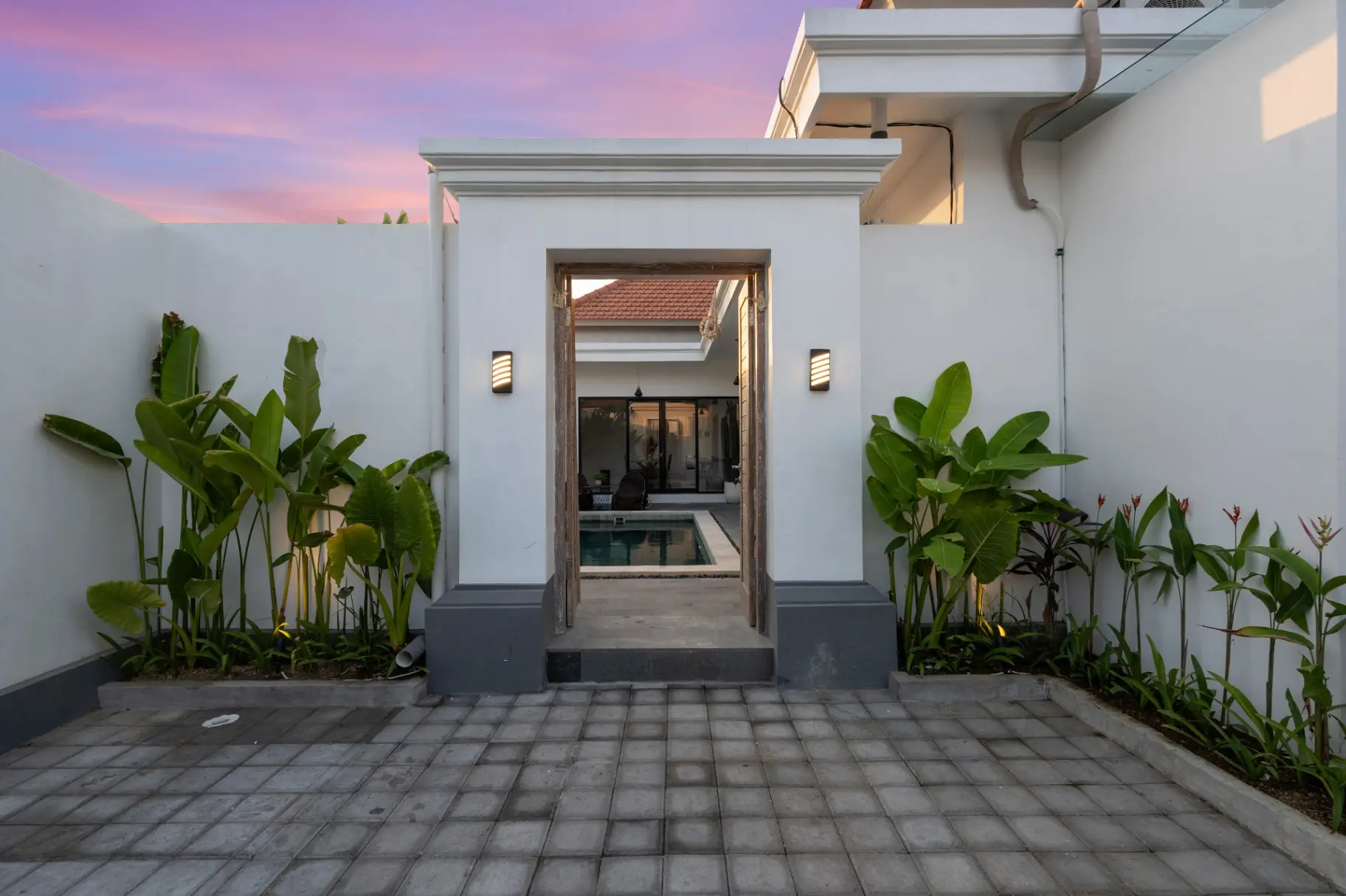 Serenity- Luxe 2BR Umalas Villa | Pool Near Trendy Cafés — image 4