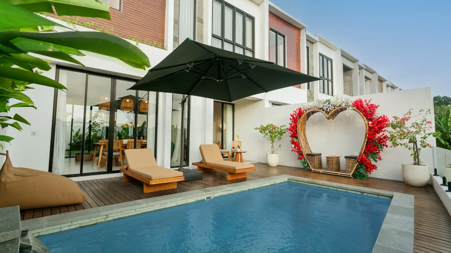 Sunset Villa D1 - 2BR Designer Seminyak | Pool & Steps from Cafe — image 3