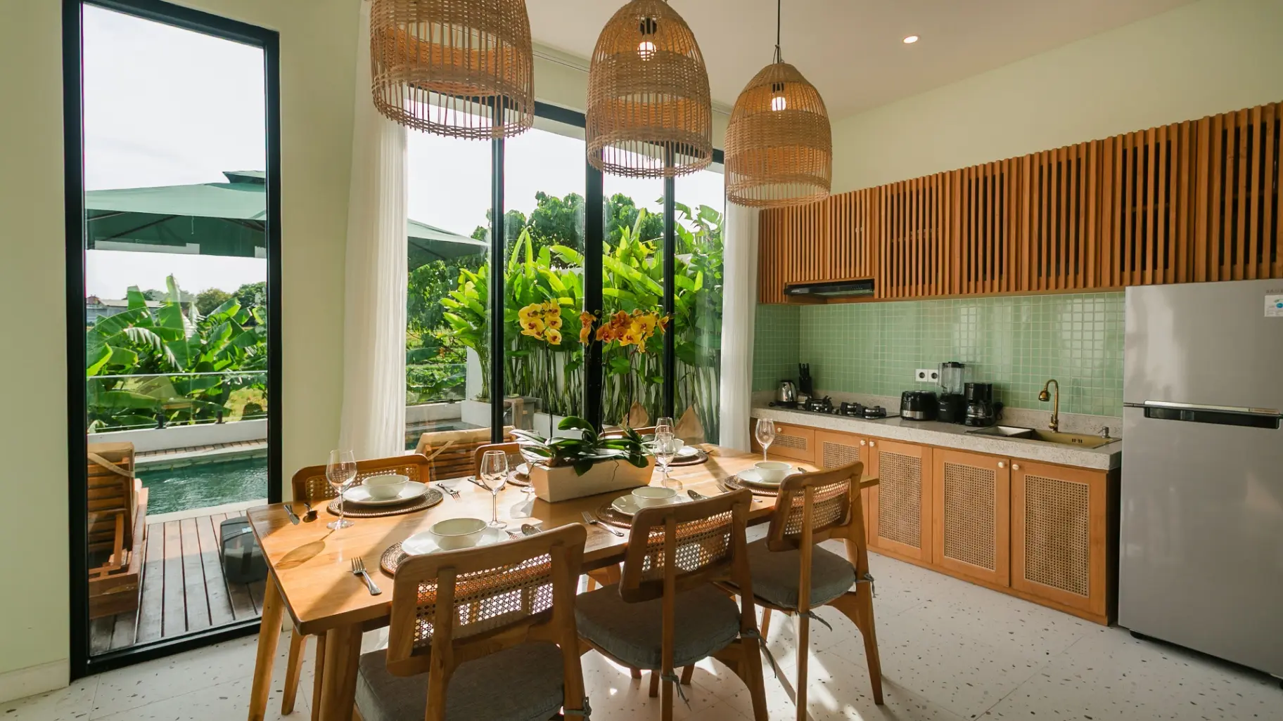 Sunset Villa D1 - 2BR Designer Seminyak | Pool & Steps from Cafe — image 4