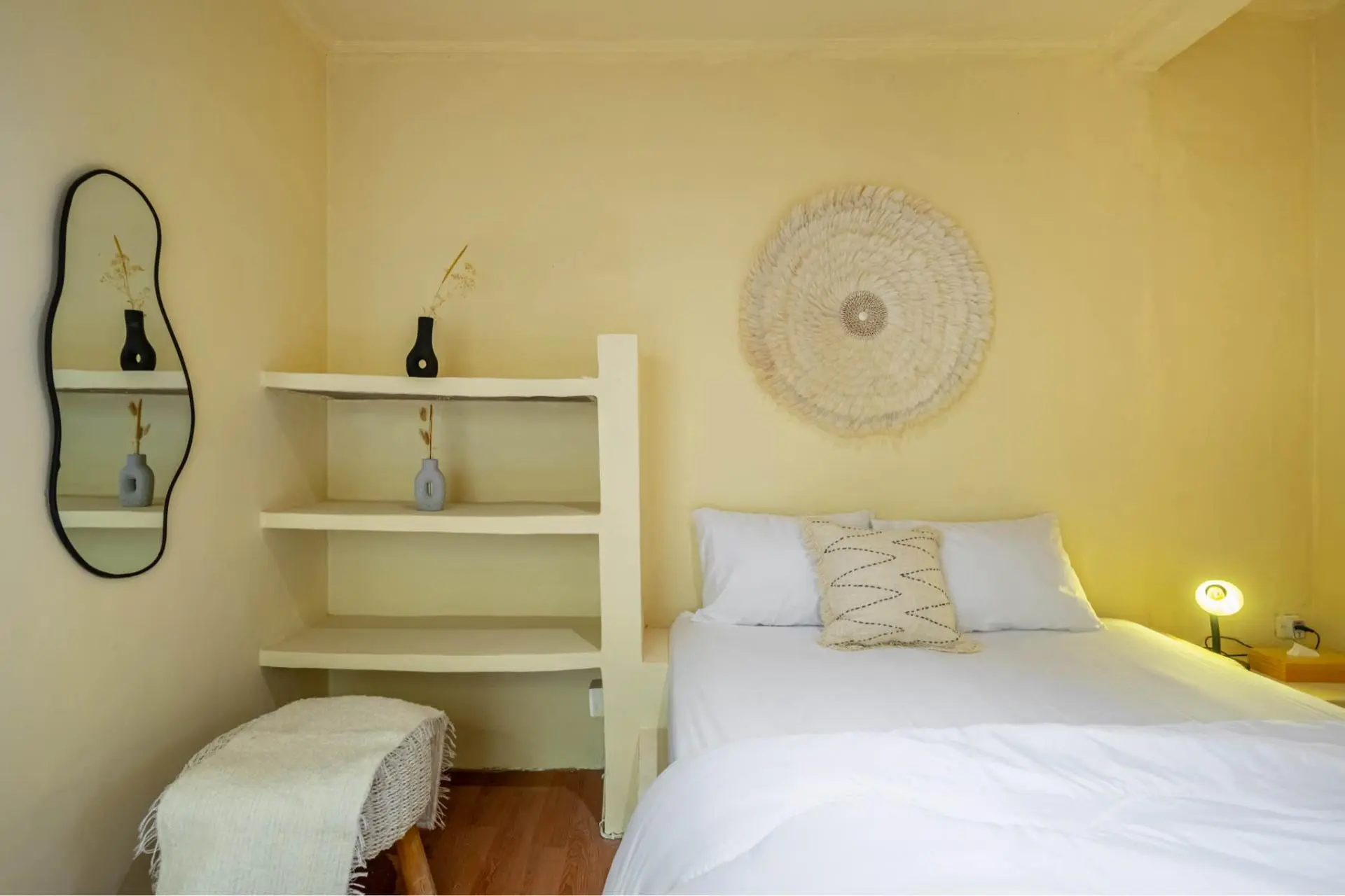 2 Bedrooms Small House in Canggu — image 3