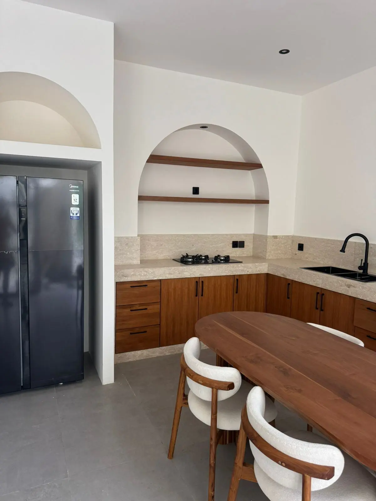 Brand New 2 BR Mediterranean-Style Villa in Tumbak Bayuh — image 3