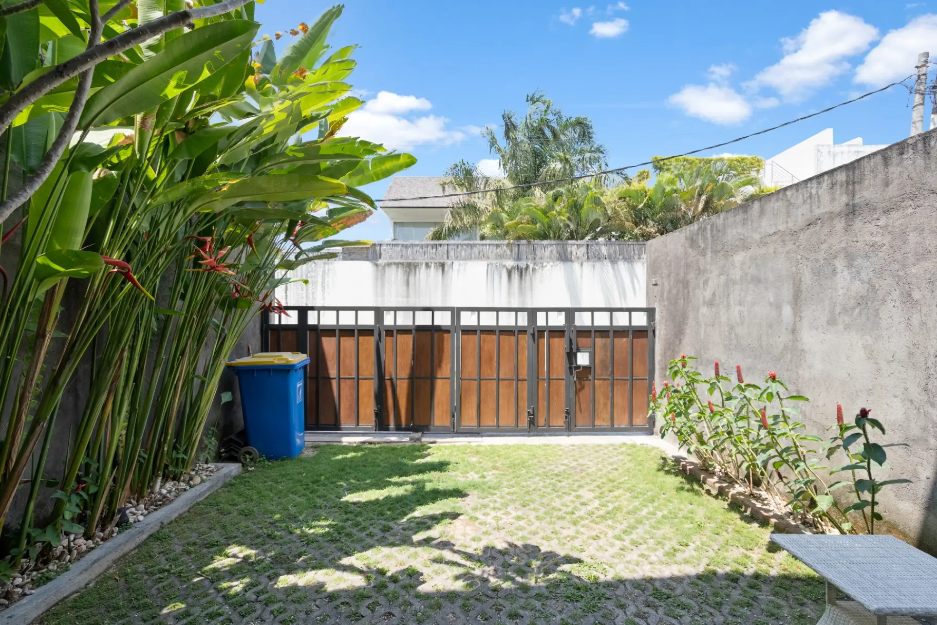 Jaci - 1BR Umalas Loft Haven | Serene Pool & Kitchen — image 4