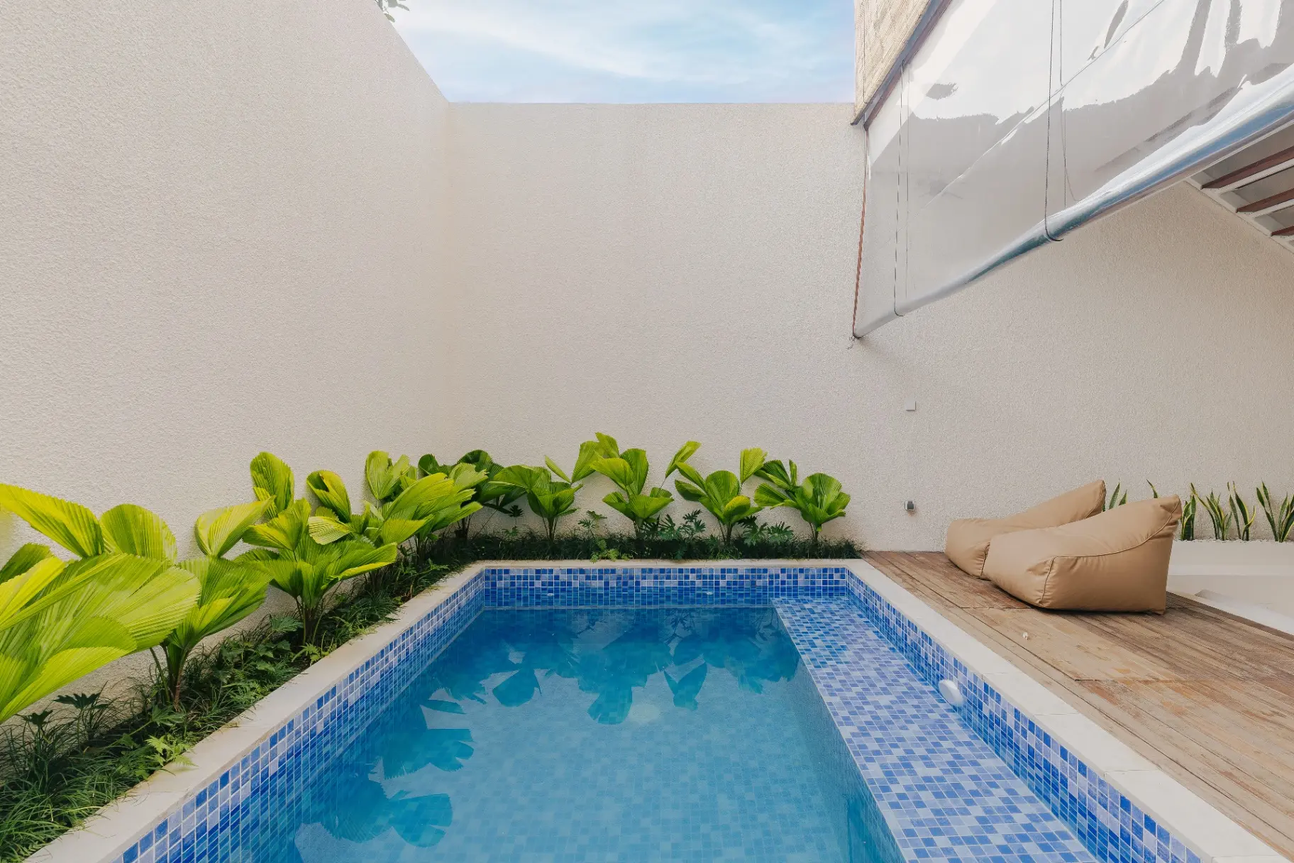 Arjuna -2BR Homey Canggu | Pool & Near Wanderlust Gym — image 2