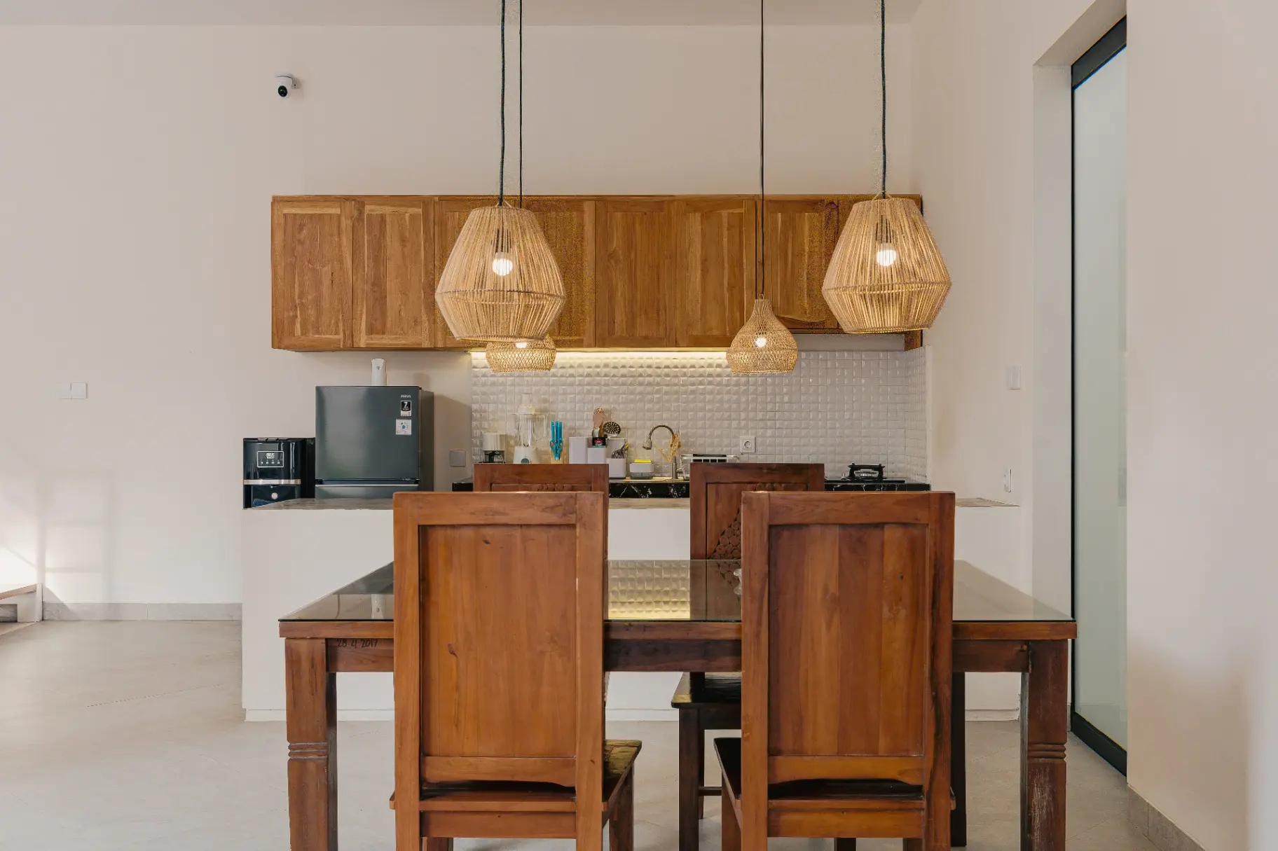 Arjuna -2BR Homey Canggu | Pool & Near Wanderlust Gym — image 4