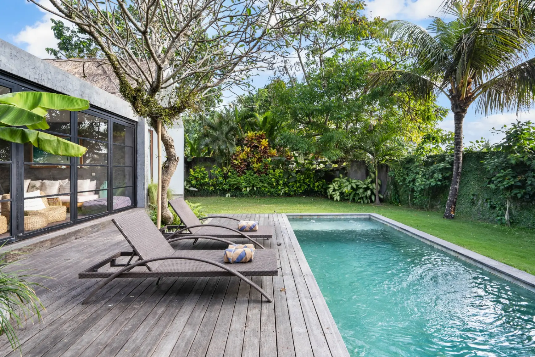 Ohana - 2BR Tropical Rustic Retreat w/ Pool Canggu — image 1