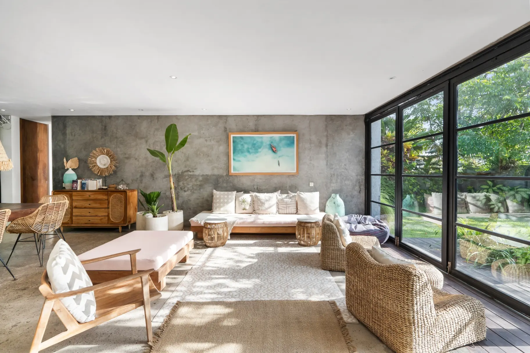 Ohana - 2BR Tropical Rustic Retreat w/ Pool Canggu — image 3