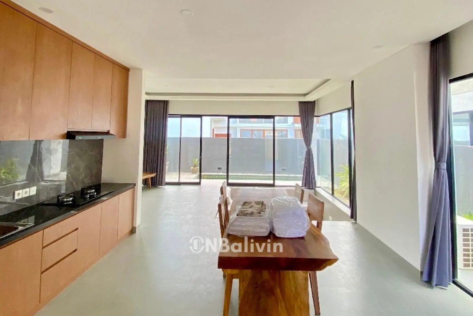 Brand New Modern 2BR Villa in Prime Seminyak Location — image 2