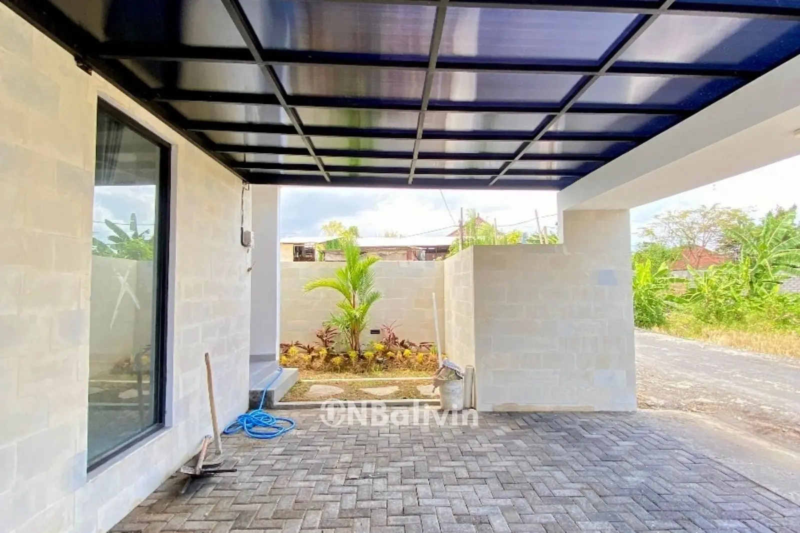 Brand New Modern 2BR Villa in Prime Seminyak Location — image 3