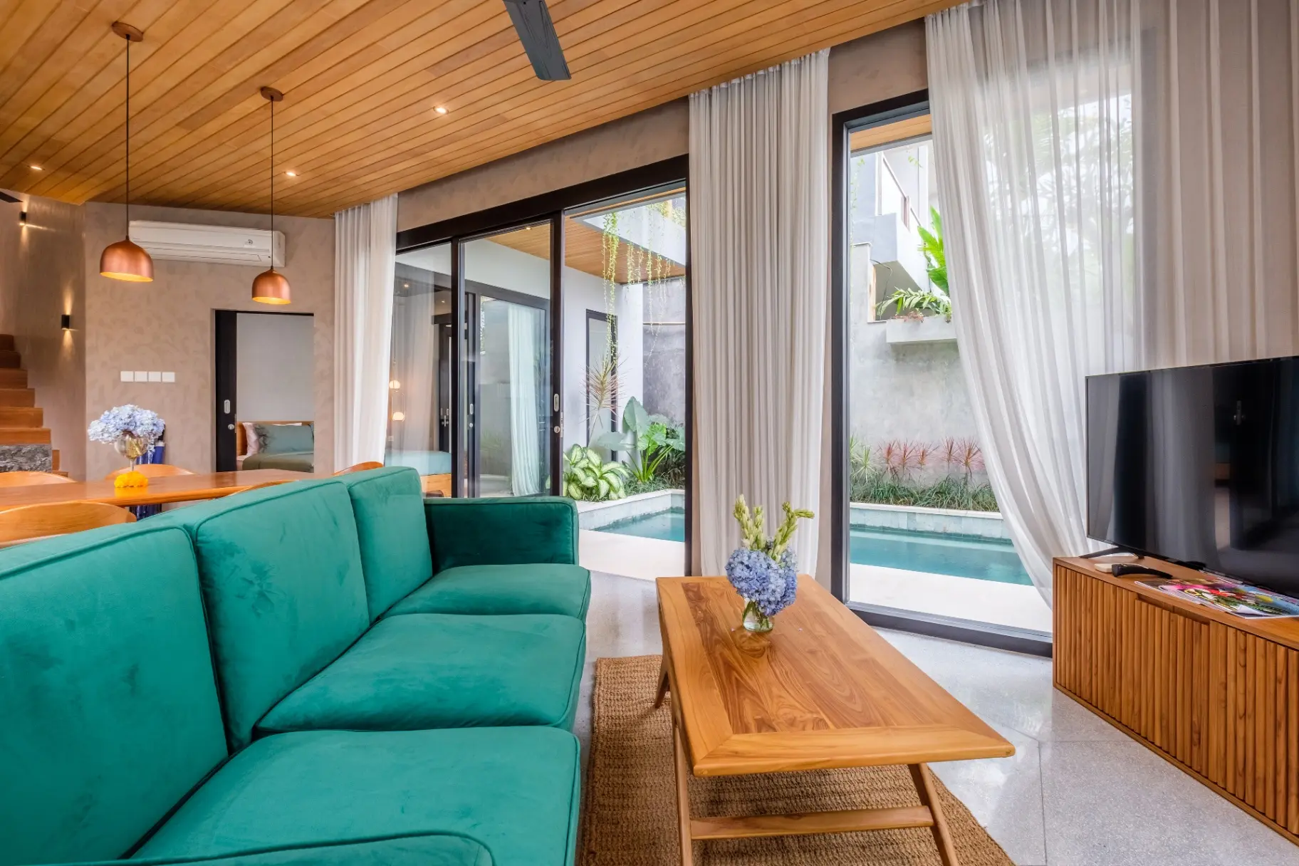 Zazen 3 - 3BR Serene Family Villa | Near Batu Bolong Beach — image 3