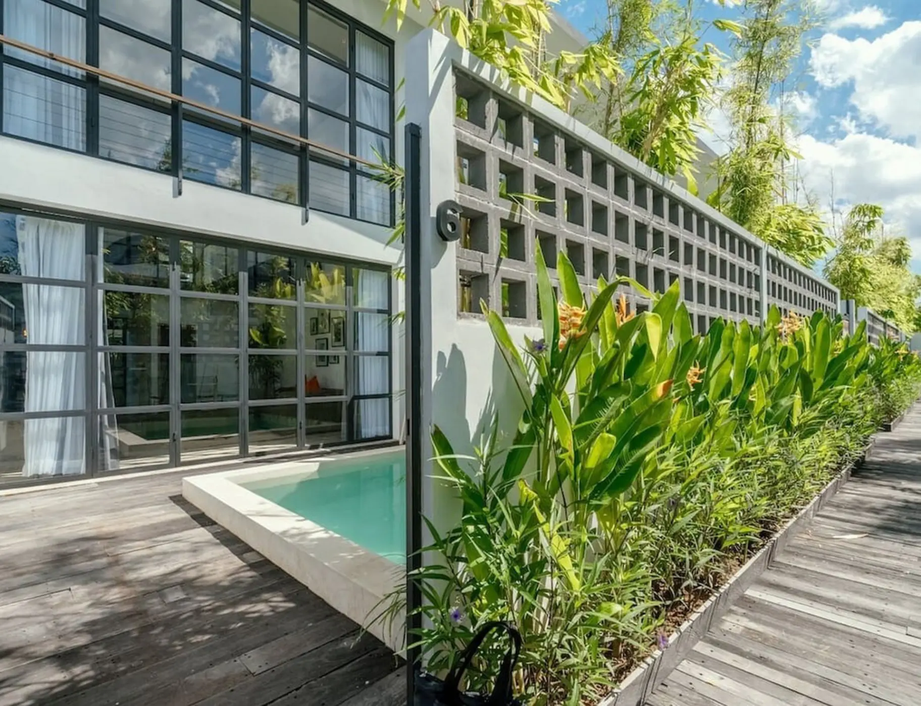 Berawa Loft 10 - 1BR Canggu Loft | Private Pool Steps to Cafe — image 2
