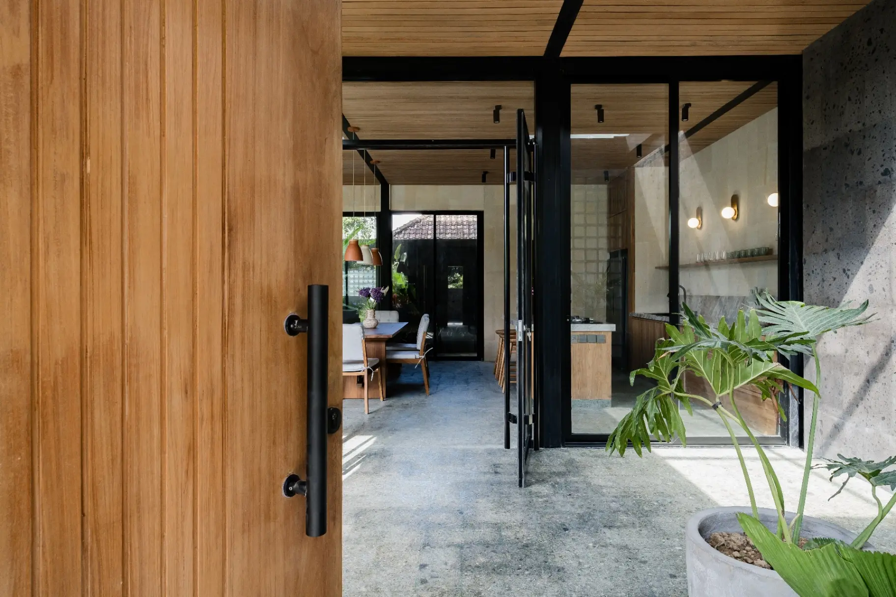 Premium new 3BR Villa in central Ubud — image 4
