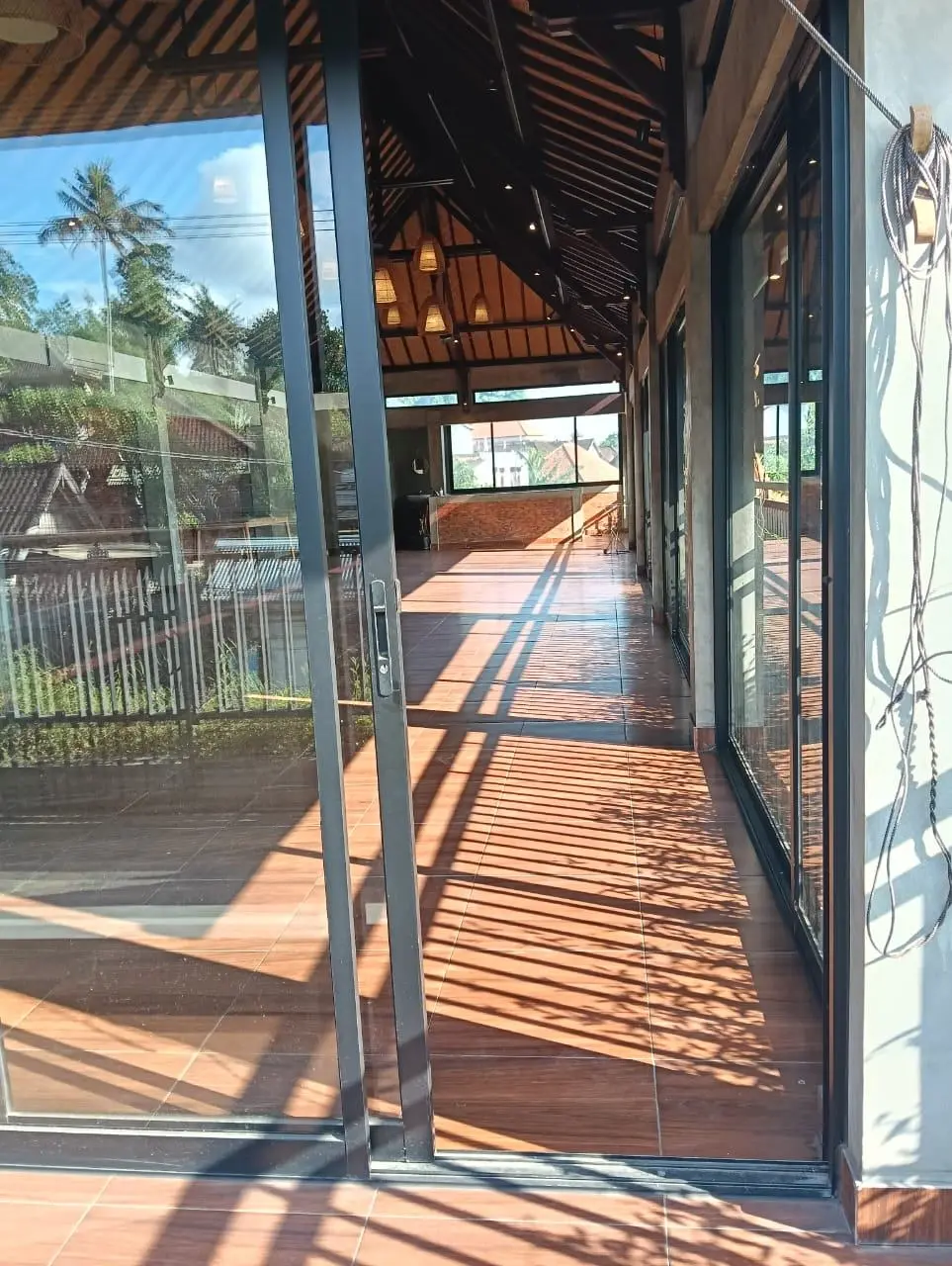 Commercial Space — image 3