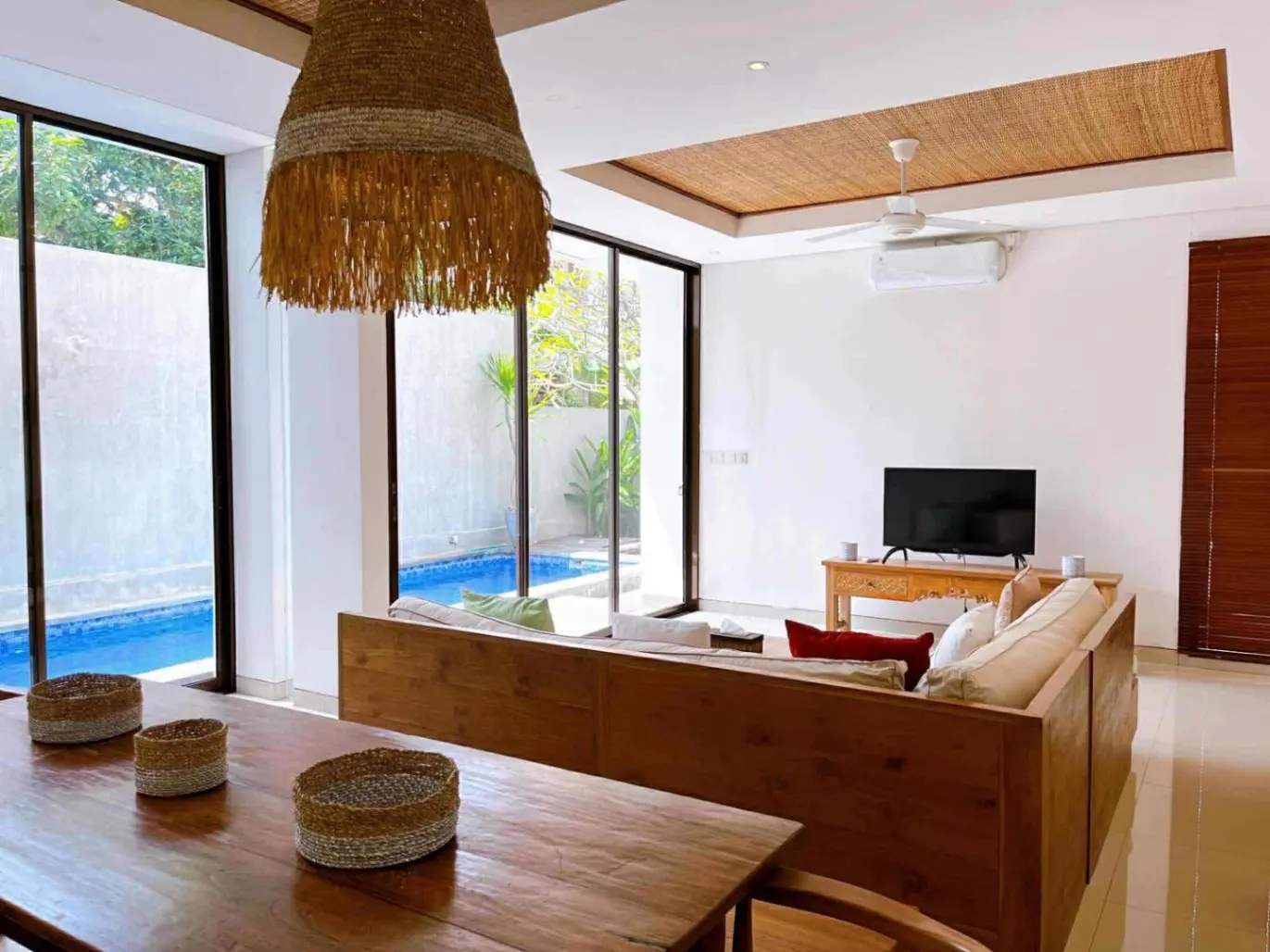 Modern 3 Bedroom Villa in Petitenget – Prime Location! — image 2