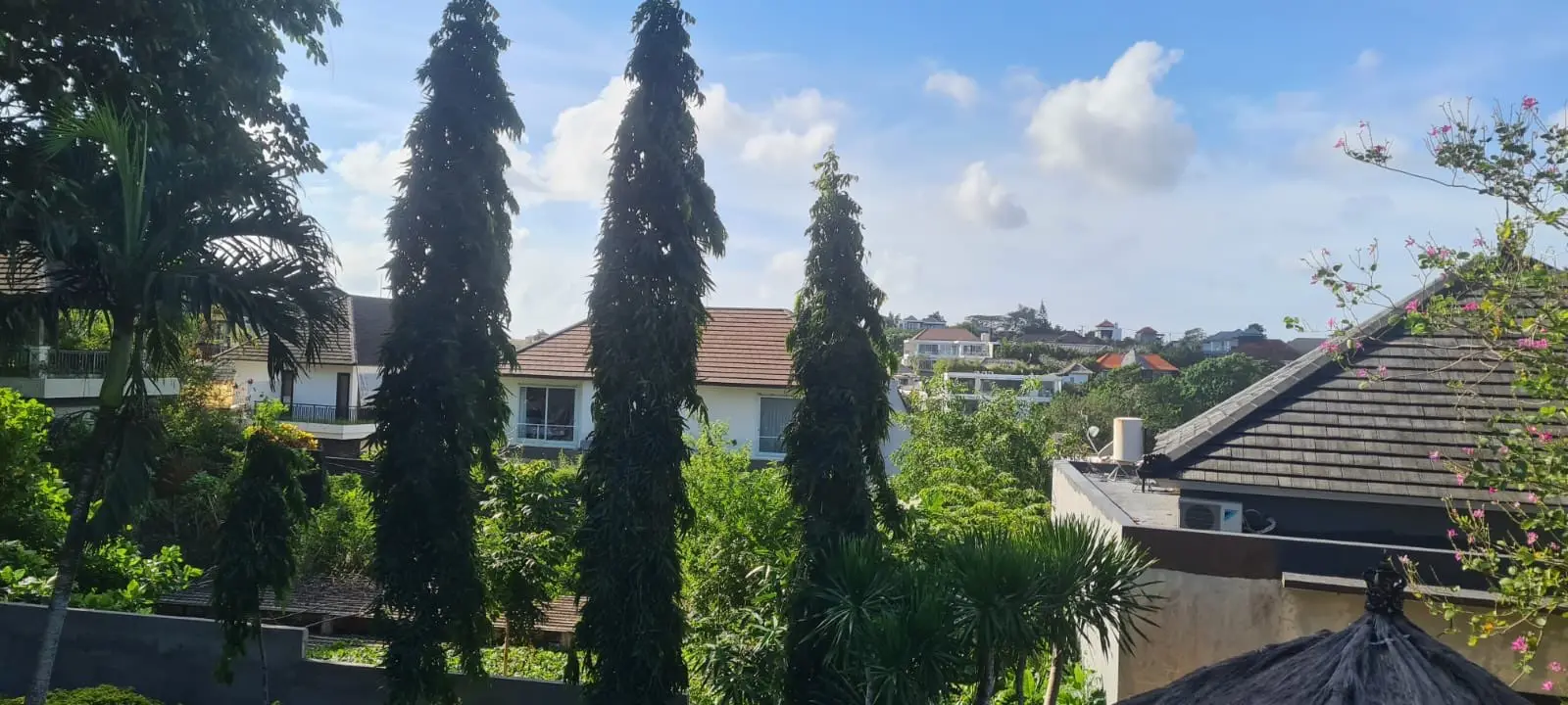 3 bedrooms villa — image 2