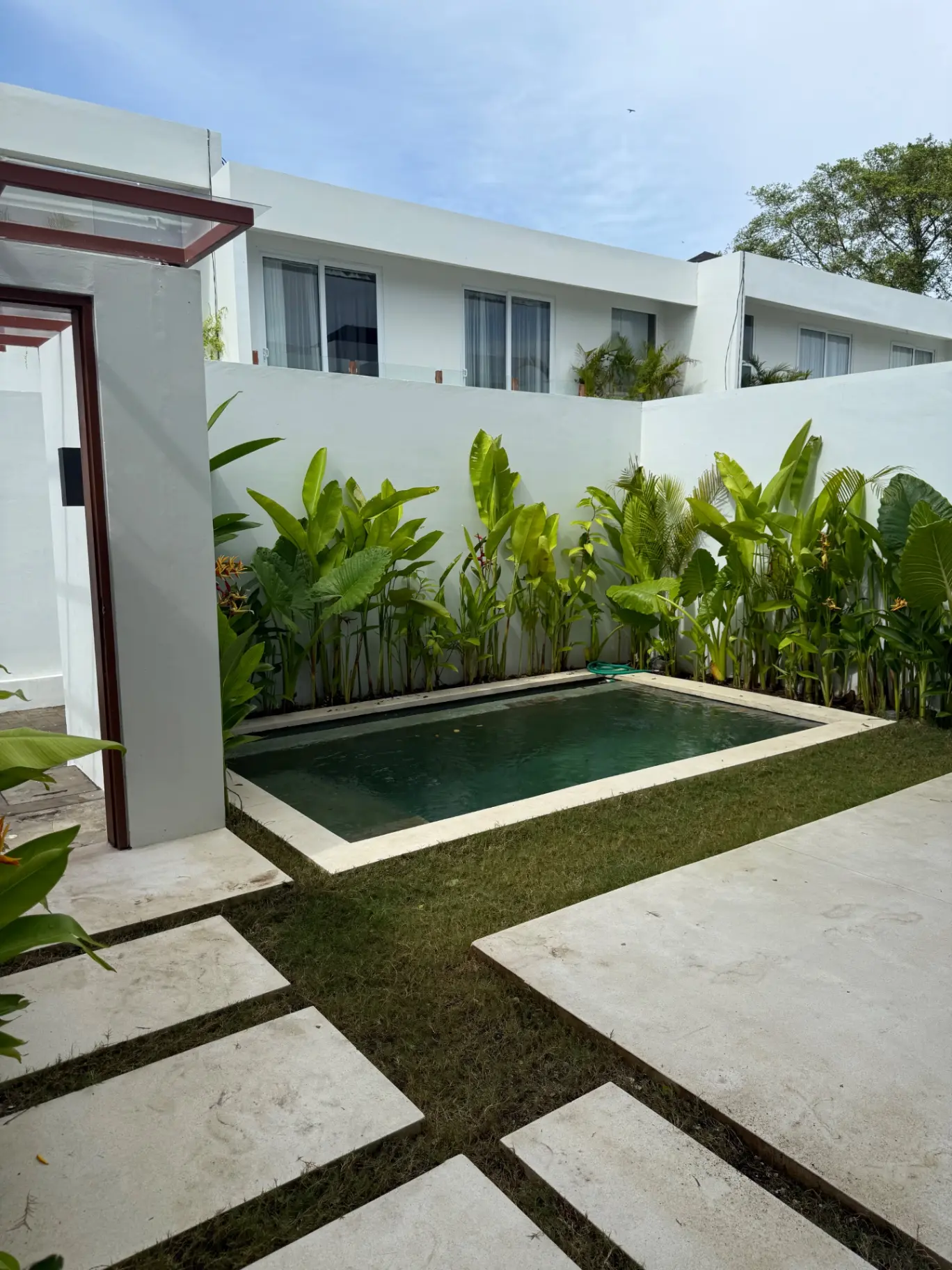 LAST 2 Full Furnished Loft 400m from Pantai 5 Beach — image 3