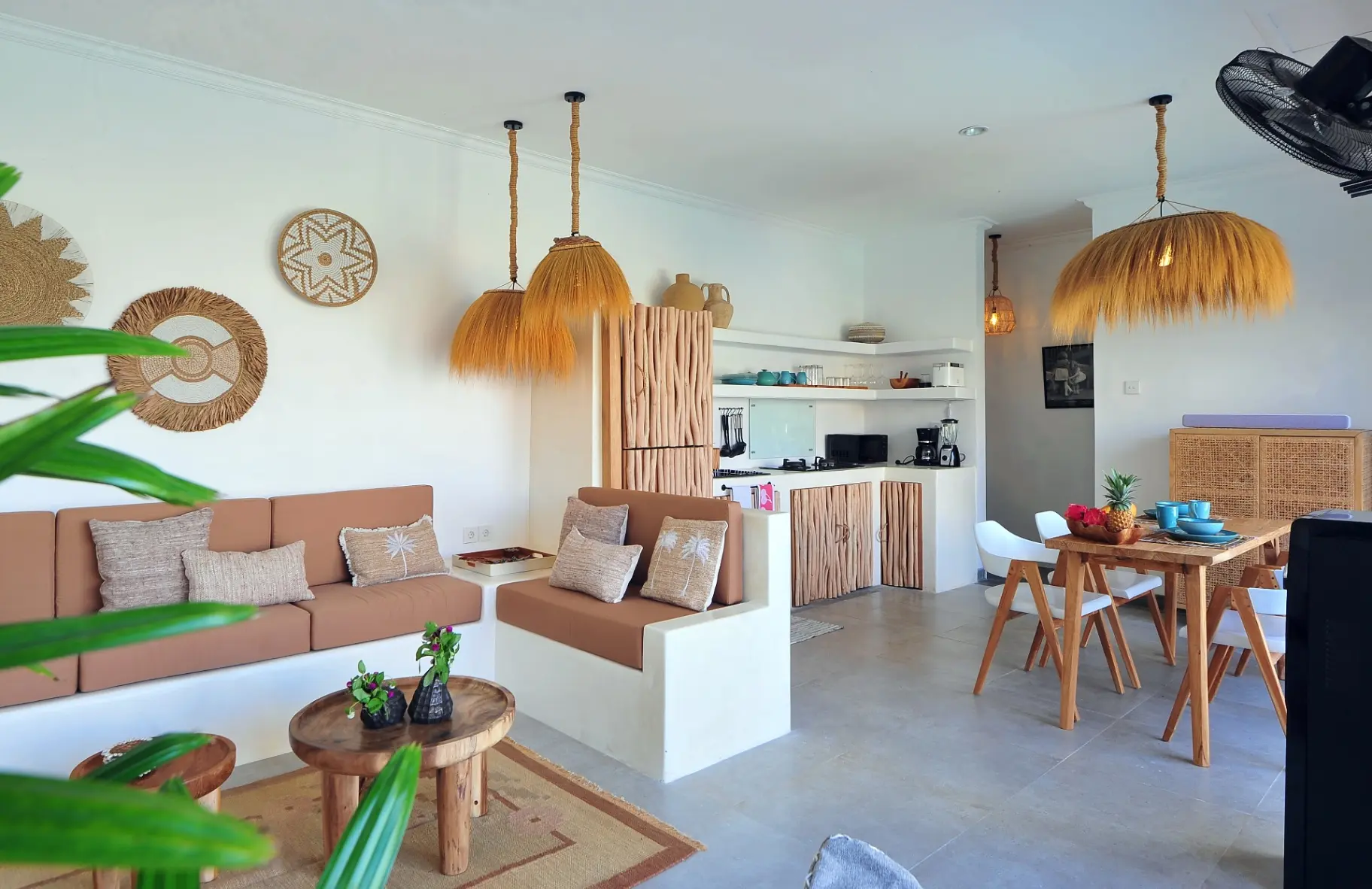 Tropical modern style 2 bdr villa in Canggu — image 1