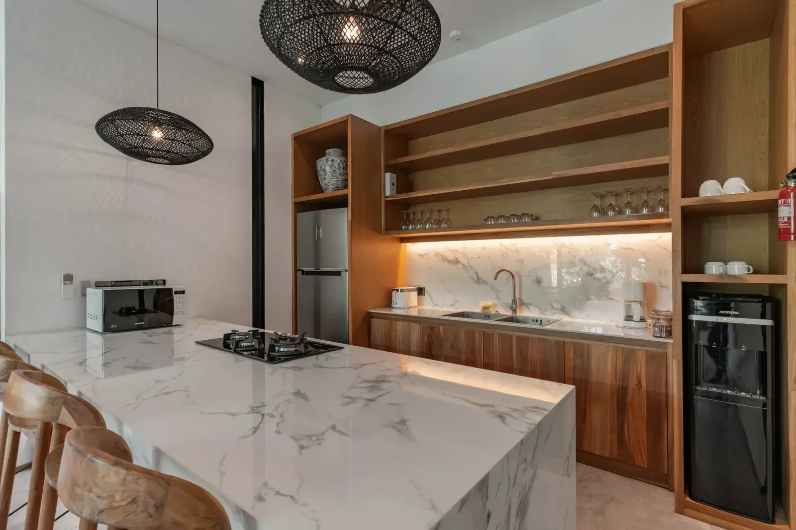 4 & 5-bedroom Tropical Villa — Steps Away from Pererenan Shores — image 3