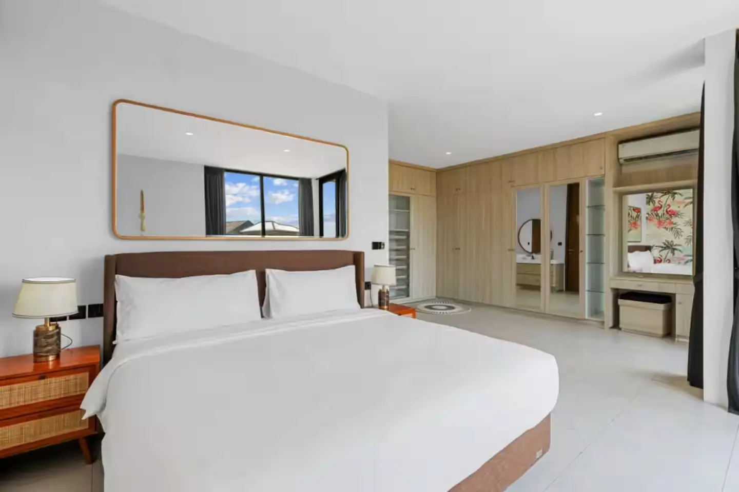 4-bedroom Modern Villa in Canggu — image 4