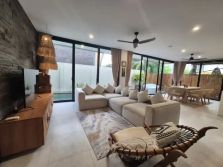 4-bedroom Modern Villa in Canggu — image 3