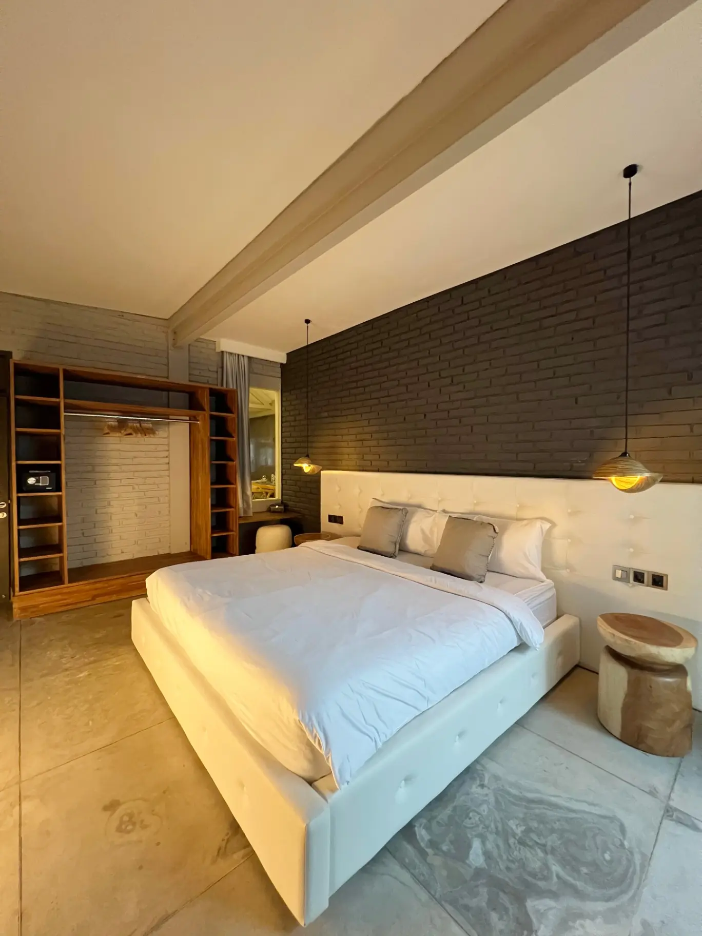 3-bedroom Cozy Villa — Short Stroll from Petitenget Beach — image 3