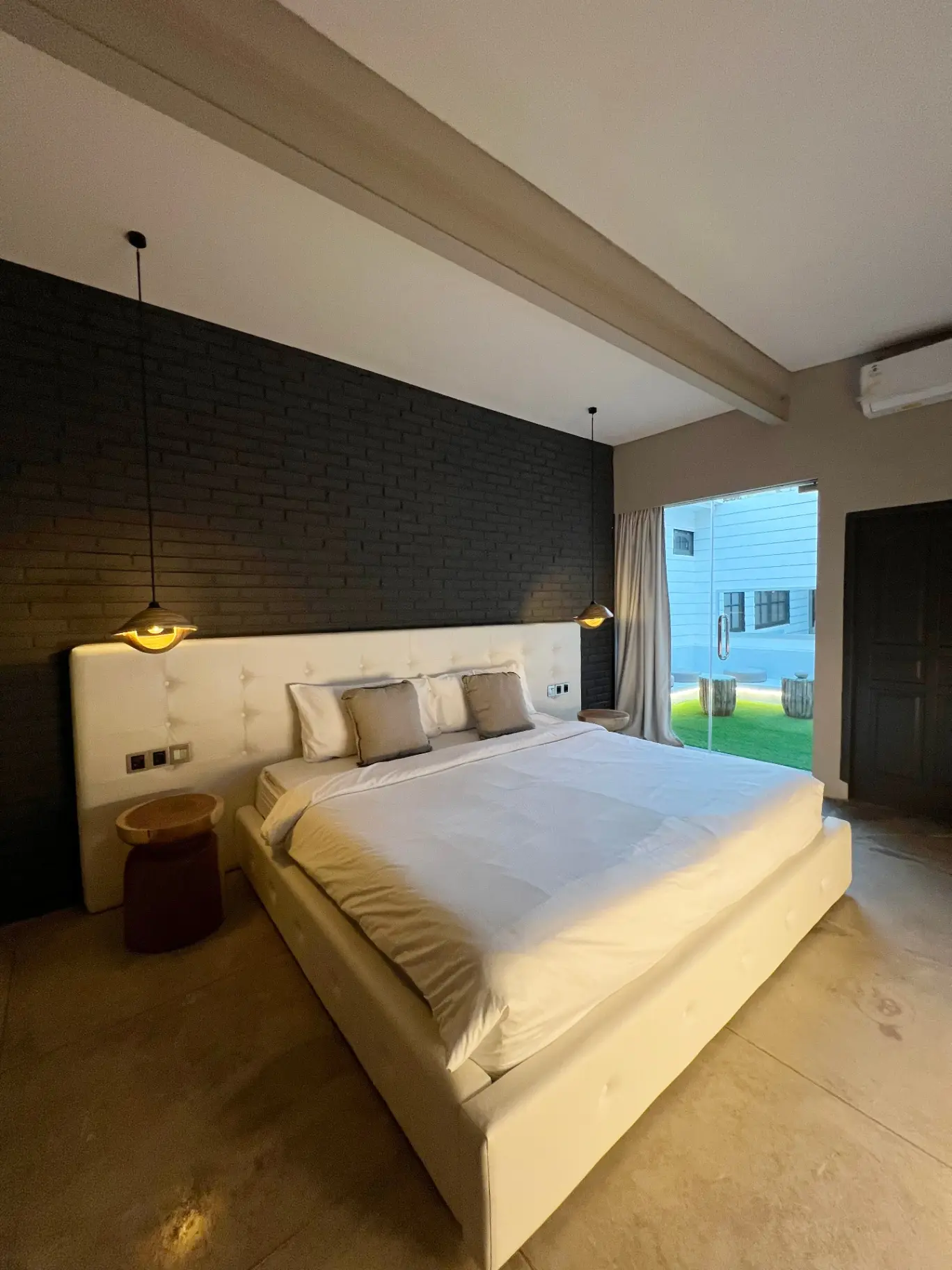 3-bedroom Cozy Villa — Short Stroll from Petitenget Beach — image 4
