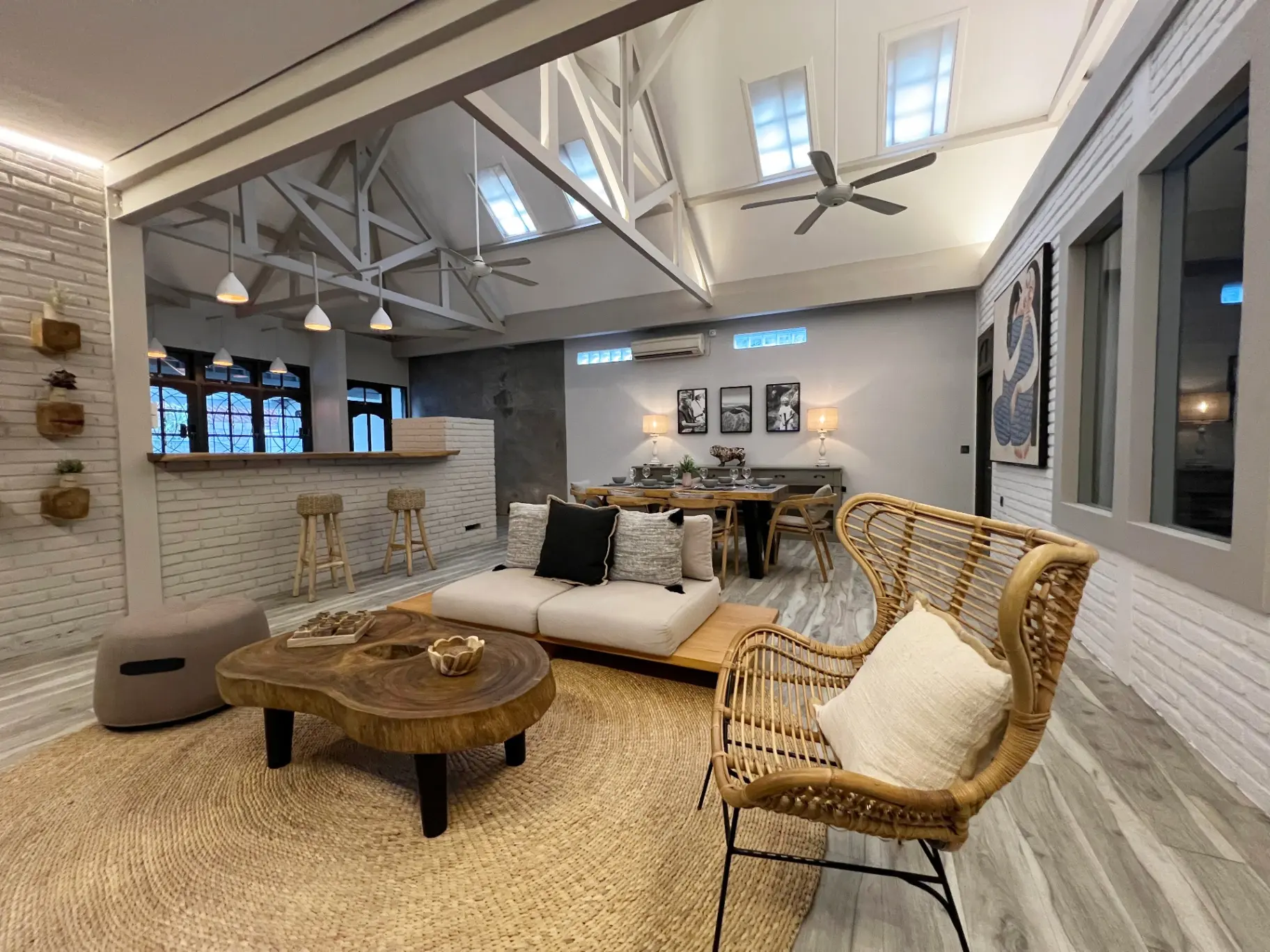 3-bedroom Cozy Villa — Short Stroll from Petitenget Beach — image 1