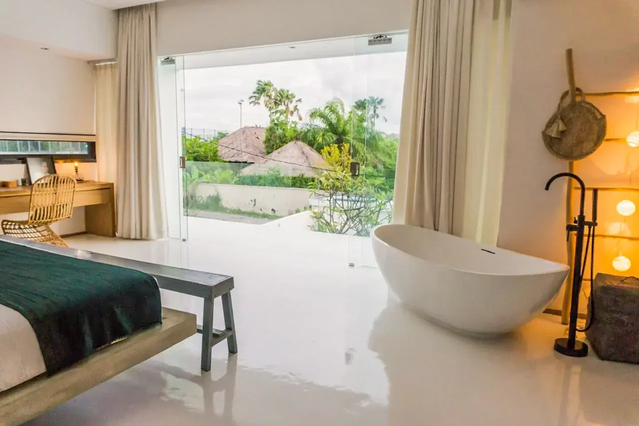 3-bedroom Modern Tropical Villa — Within Reach to Lima Beach — image 4