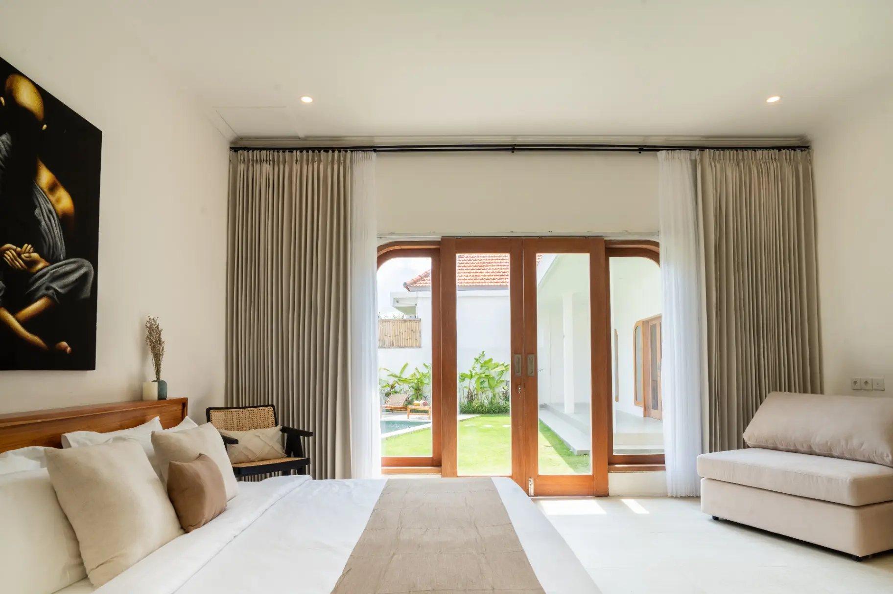 Exclusive 3BR villa for 3 entrepreneurs Canggu. — image 4