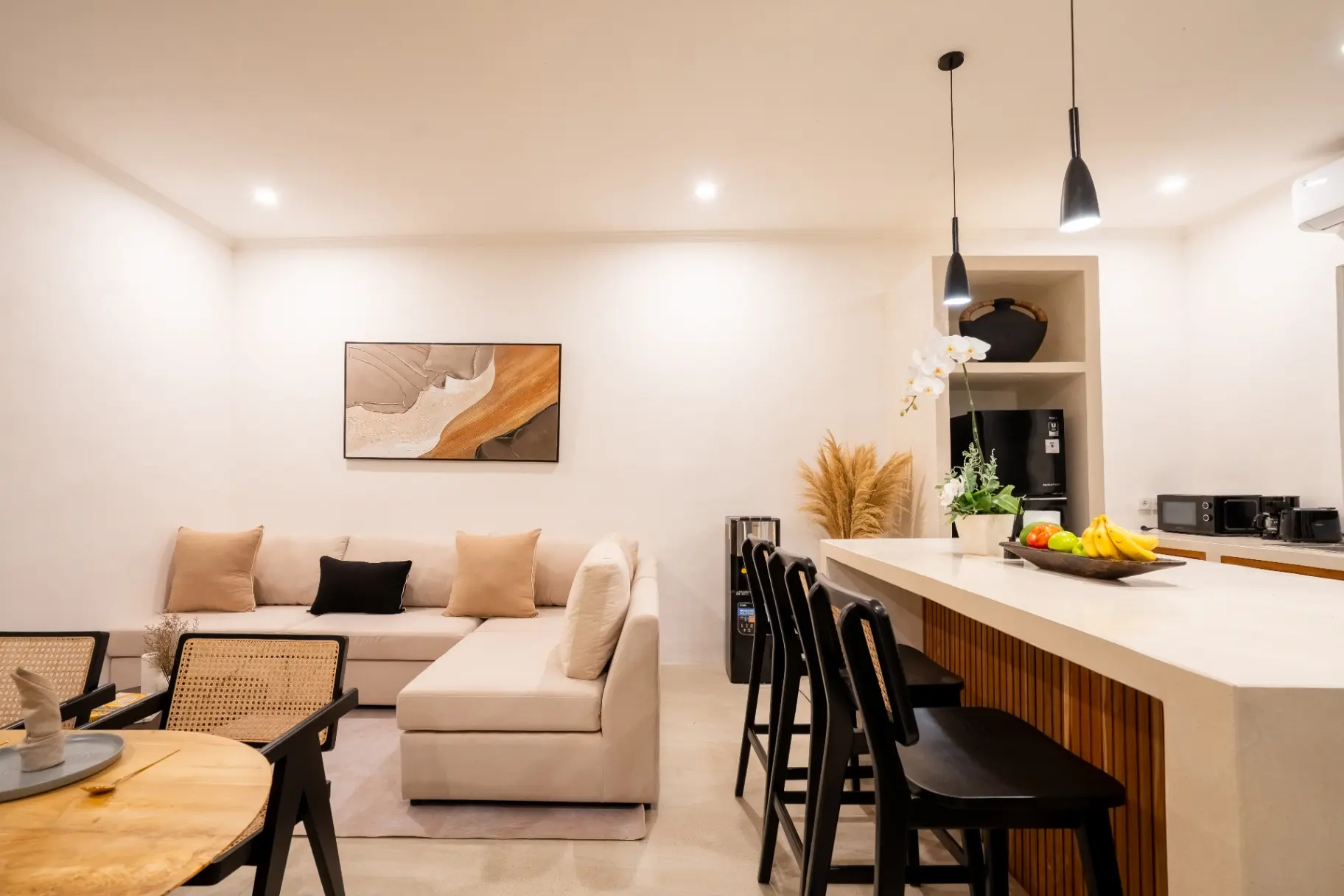 Exclusive 3BR villa for 3 entrepreneurs Canggu. — image 2