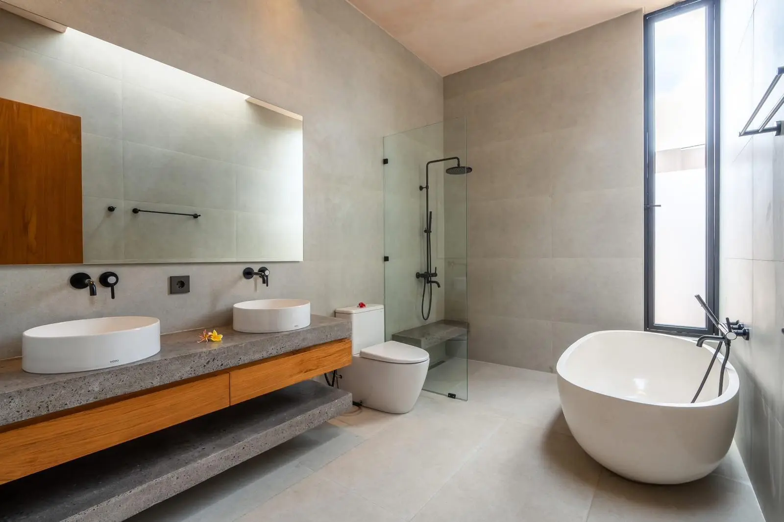 #1037 4 Bedroom Luxury Family Villa in Pererenan Canggu🌴 — image 2