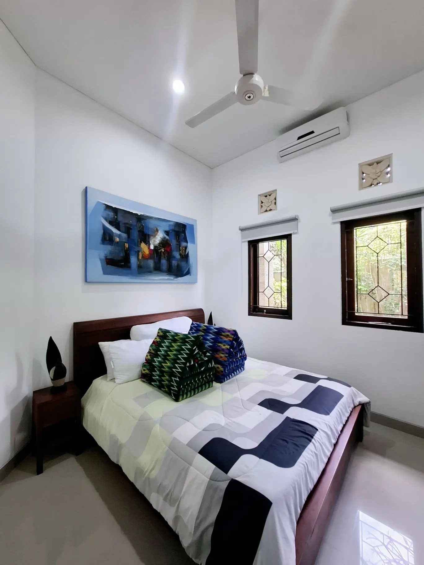 Villa for lease Ungasan location Jalan Merak / Near GWK statue and sea view — image 4