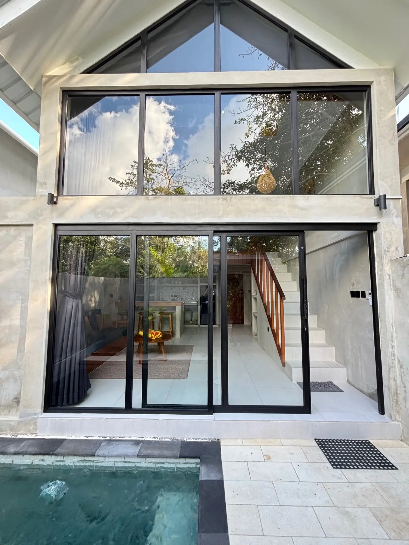 Brand New Villa Loft 1 Bedroom In Pecatu near to Padang-padang Beach — image 2