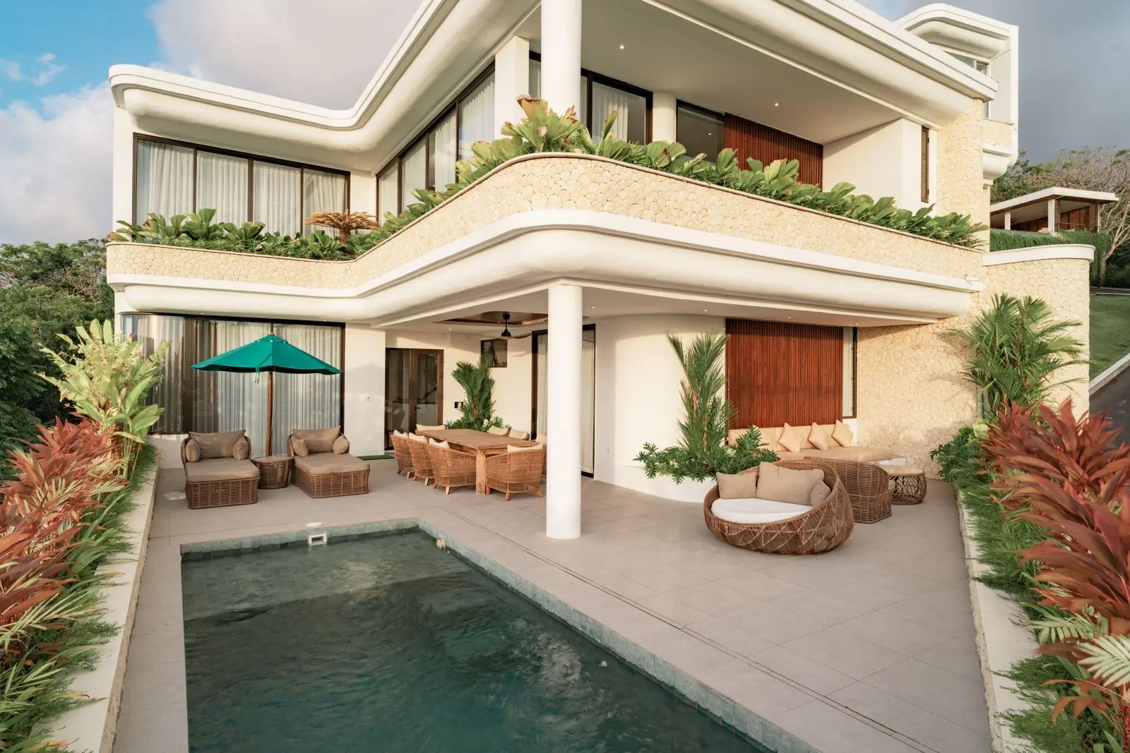 Tiva Villa 1