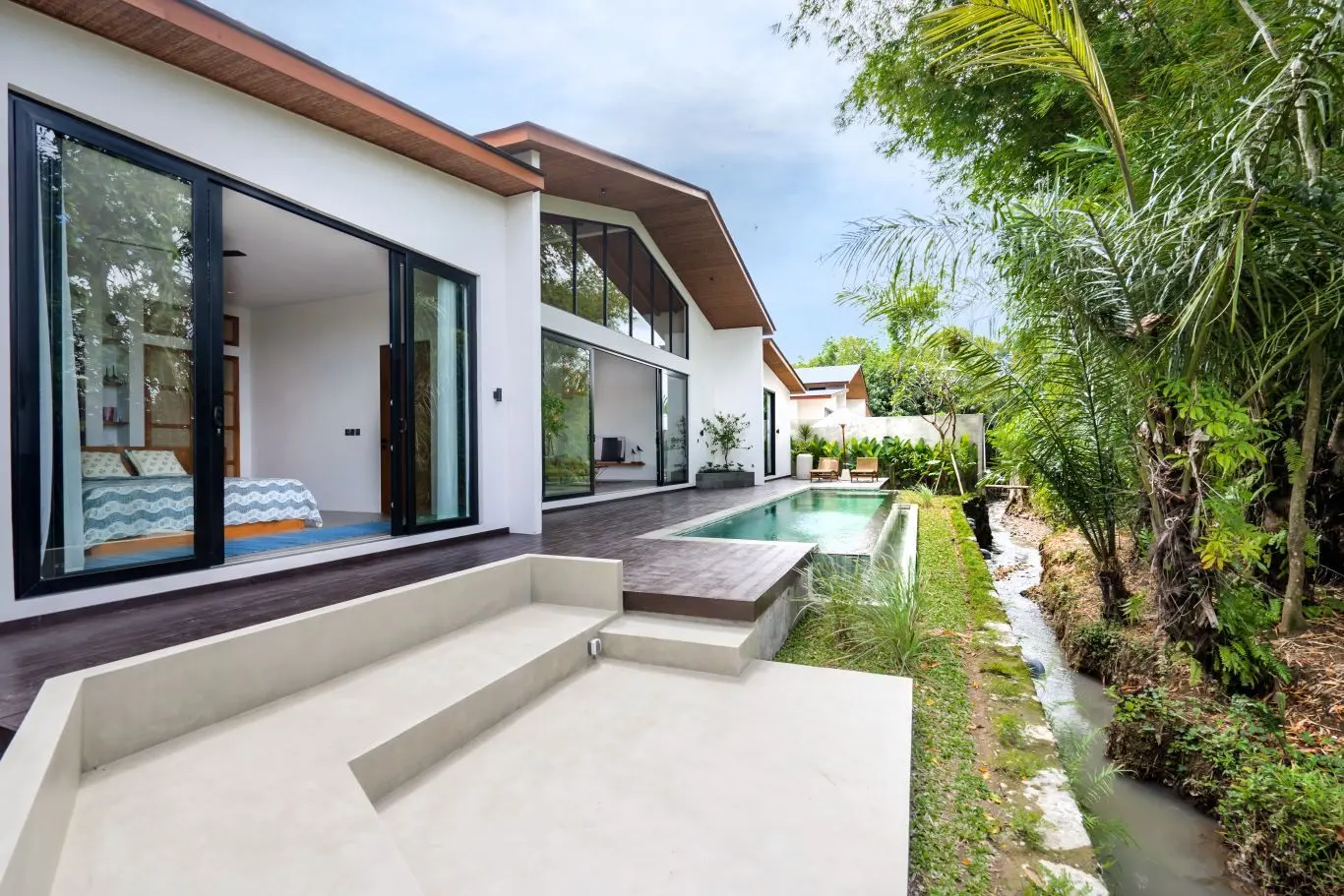 3-Bedroom Designer Villa in Kaba-Kaba — image 3