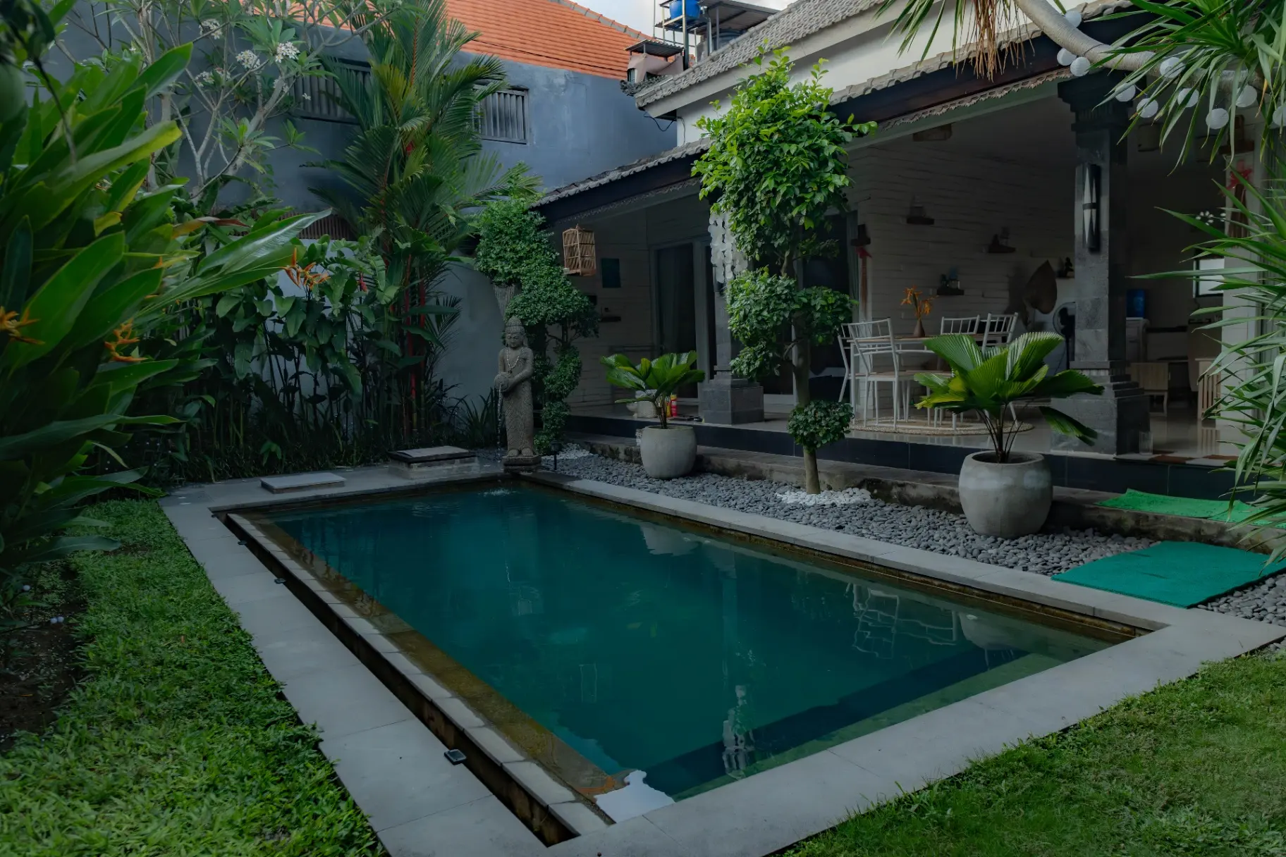2 BD Umah Aris