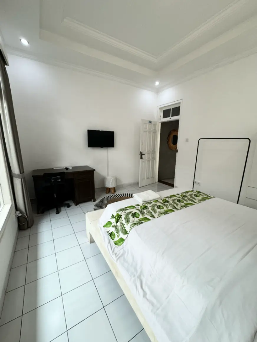 No 202 - Room in shared villa in Batu Bolong Canggu — image 2