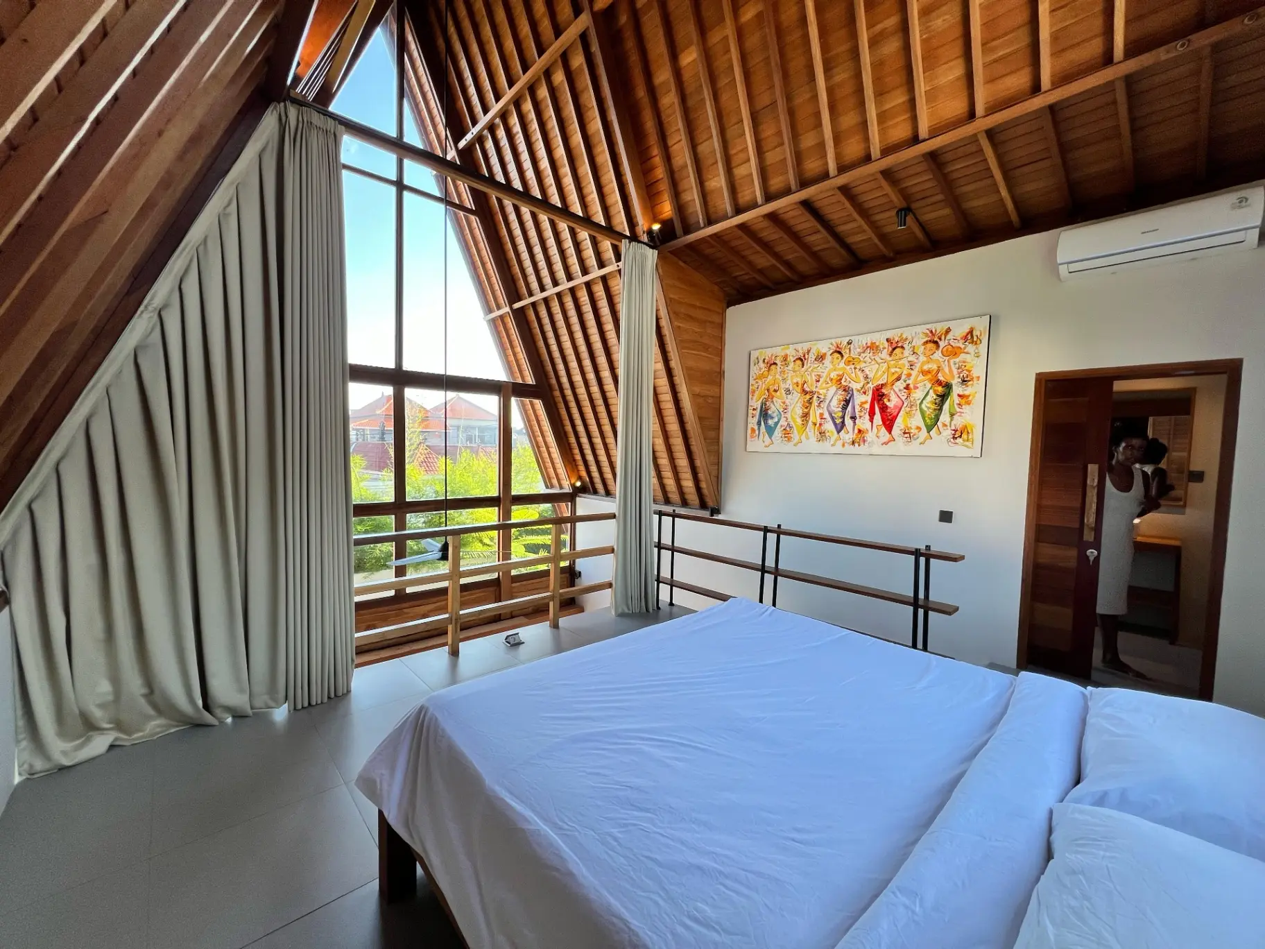 Exclusive 1 Bedroom Villa with Private Pool & 24/7 Security — image 1